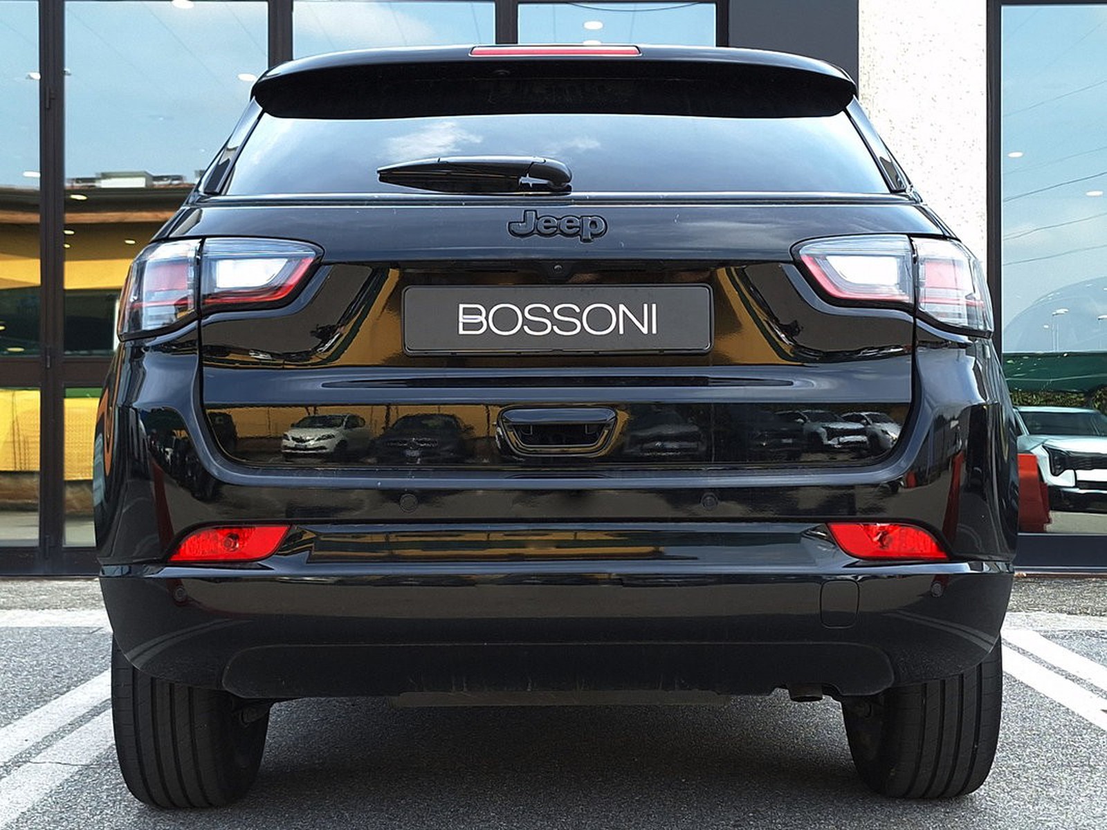5 - Jeep Compass 1.5 turbo t4 mhev 130cv summit 2wd