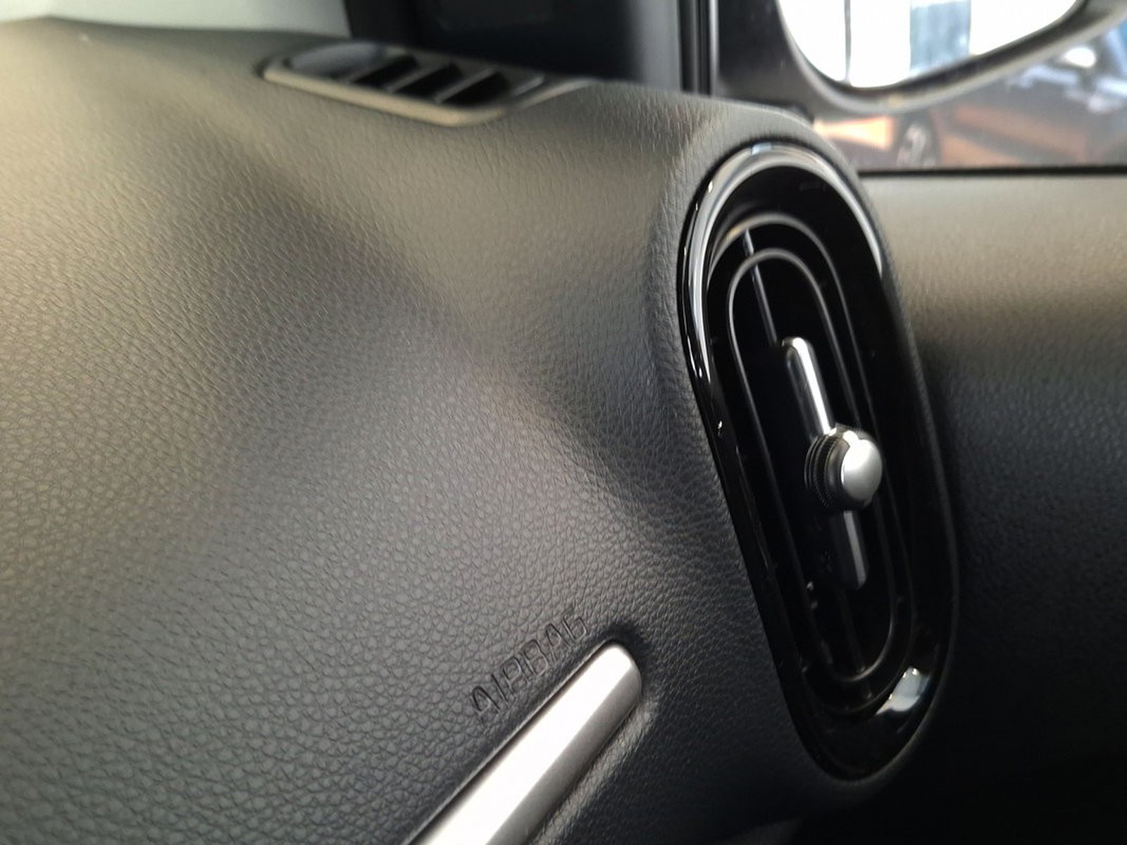 21 - Kia Picanto 1.0 gdi gt-line
