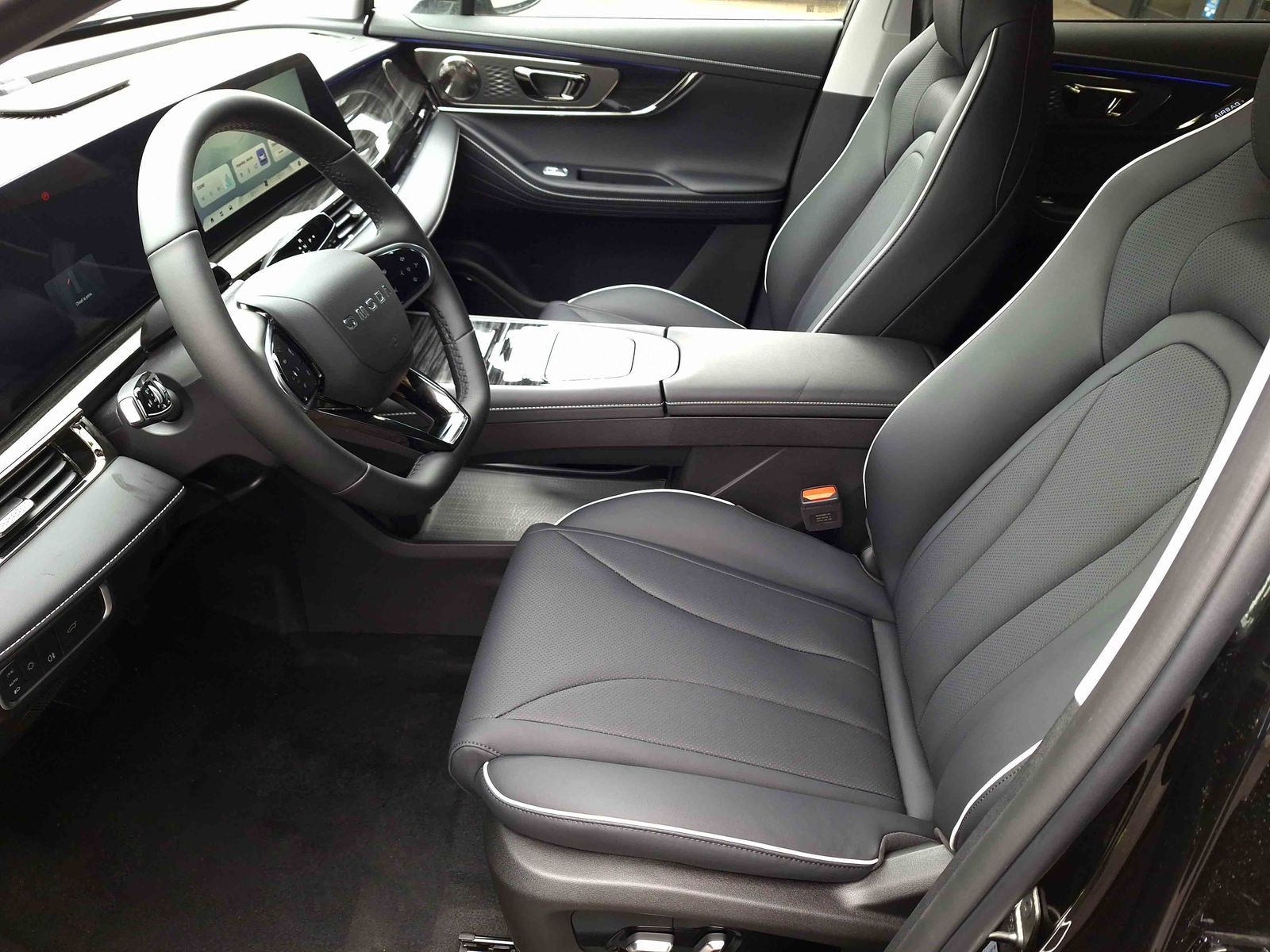 11 - Omoda 5 OMODA SHS-H HEV 1.5TGDI - Trazione anteriore DHT1 Premium