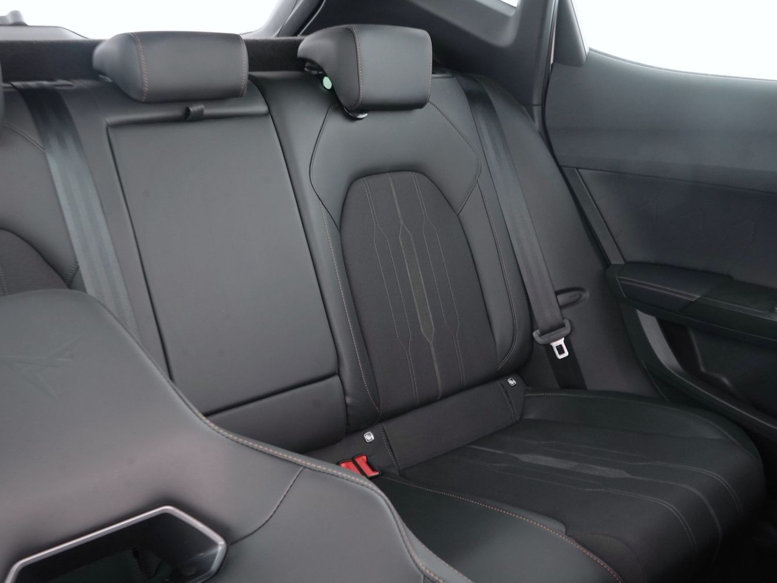 22 - Cupra Formentor 1.4 e-hybrid 245cv vz dsg
