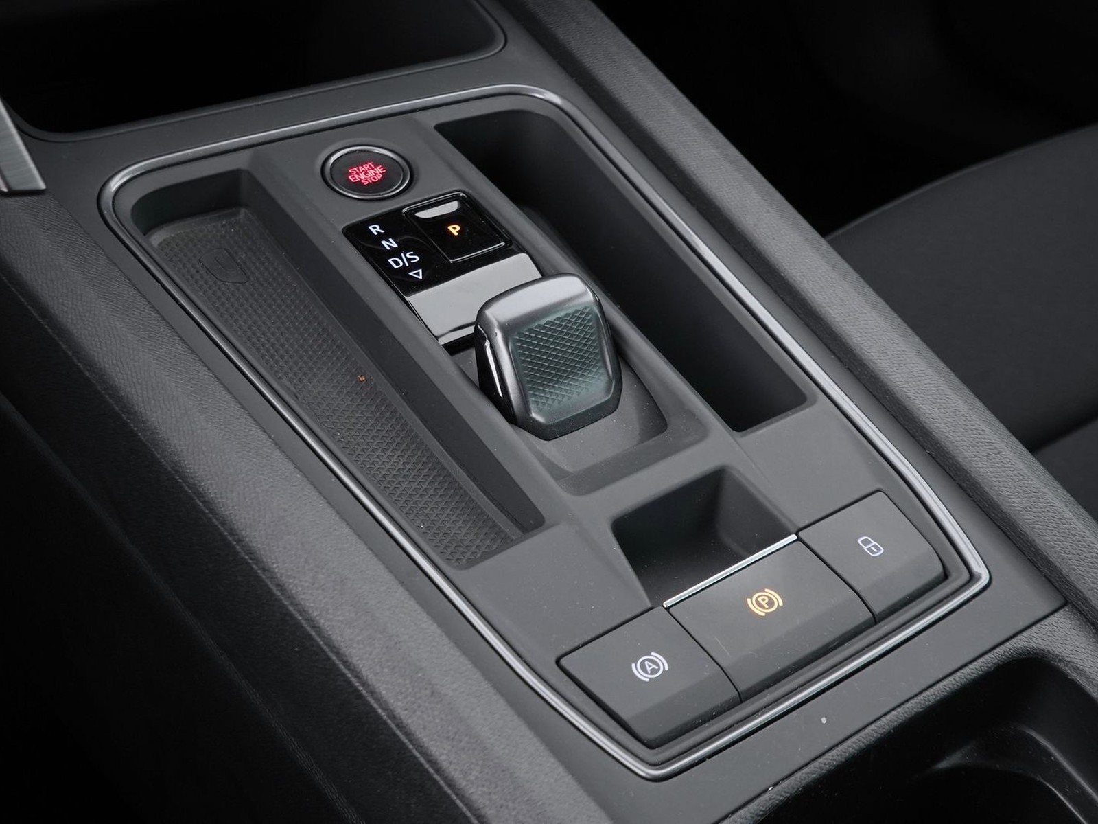 24 - Cupra Formentor 1.4 e-hybrid 245cv vz dsg