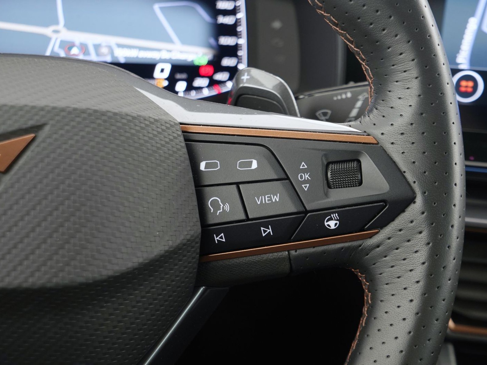 27 - Cupra Formentor 1.4 e-hybrid 245cv vz dsg