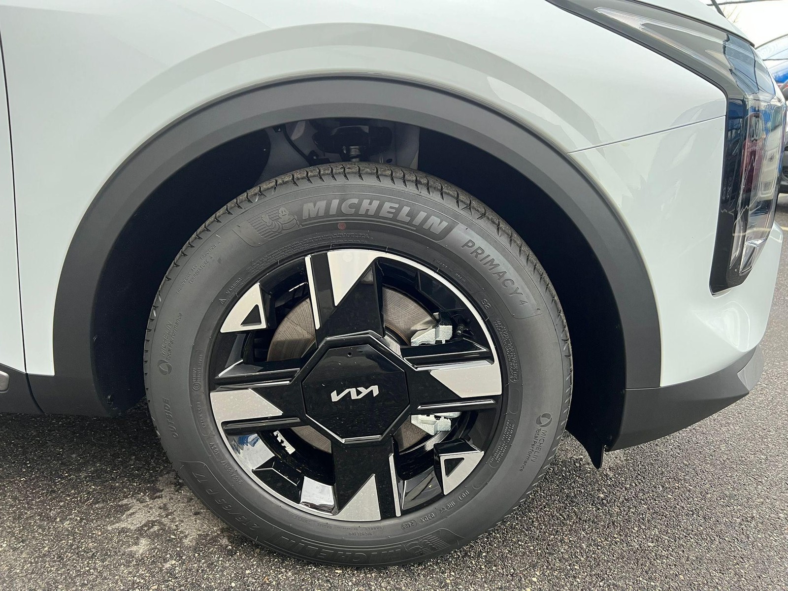 16 - Kia Sportage 1.6 crdi mhev business dct7