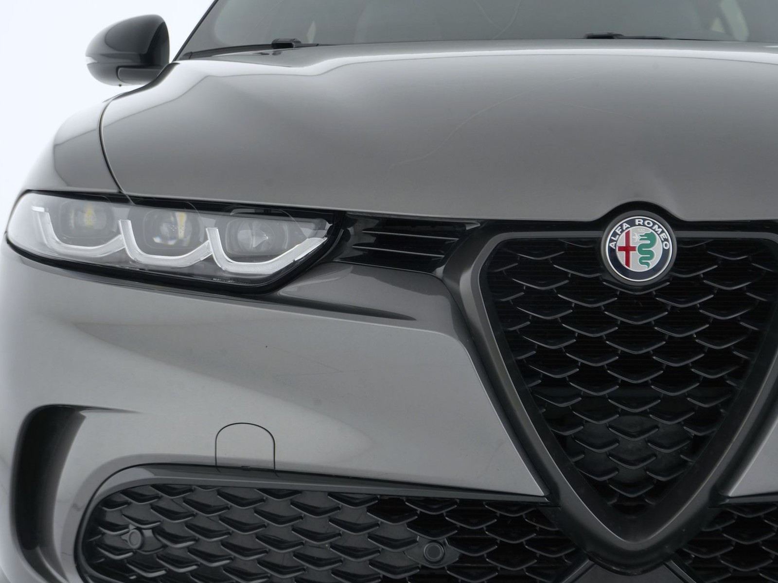 14 - Alfa Romeo Tonale 1.5 hybrid 130cv speciale tct7