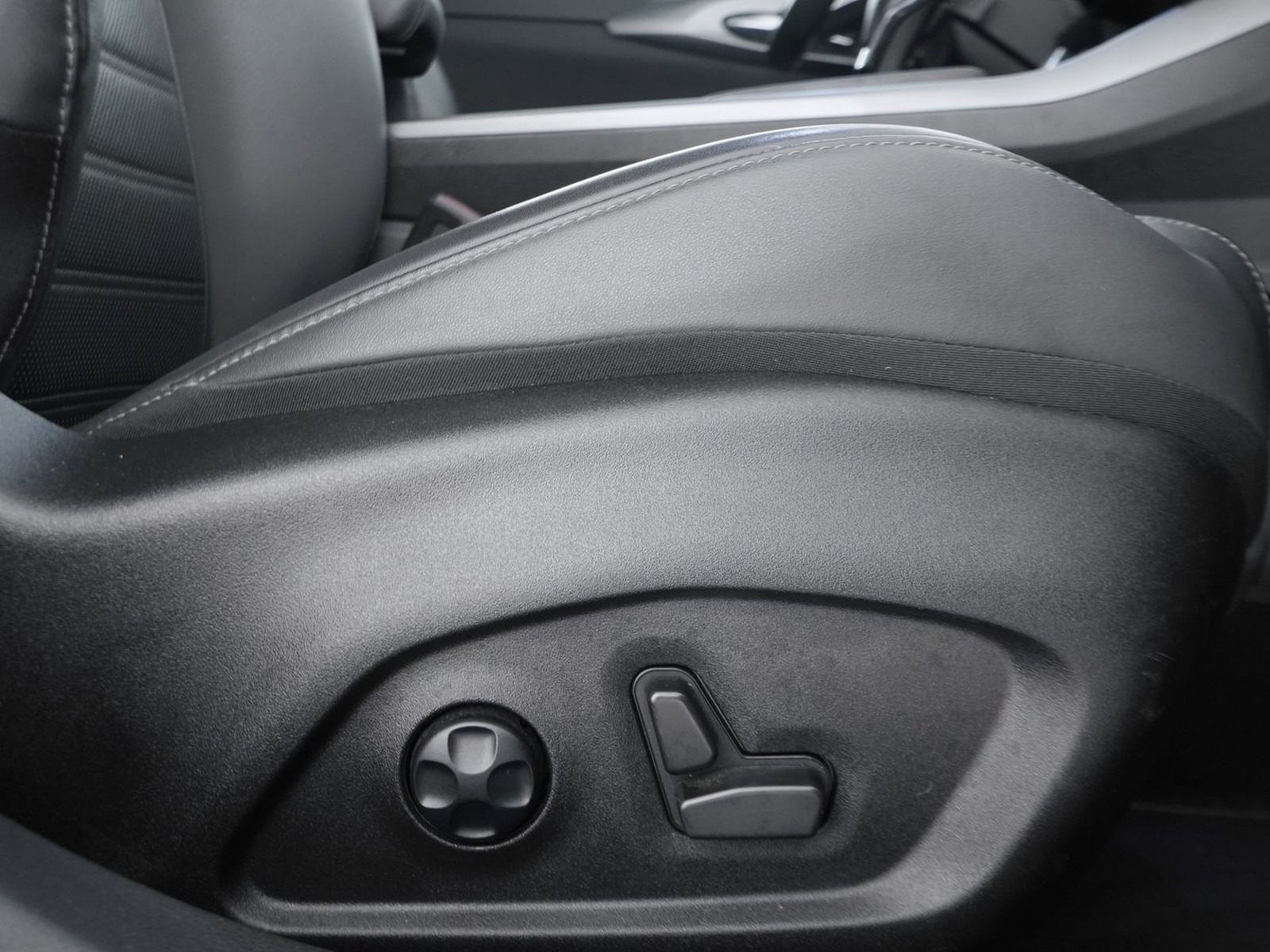 21 - Alfa Romeo Tonale 1.5 hybrid 130cv speciale tct7
