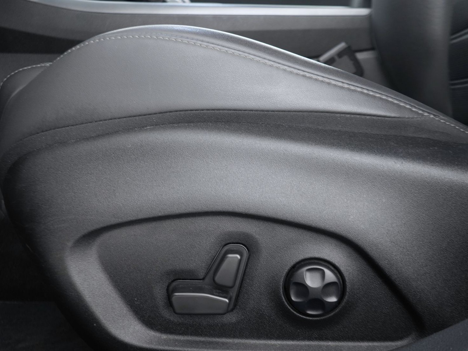 23 - Alfa Romeo Tonale 1.5 hybrid 130cv speciale tct7