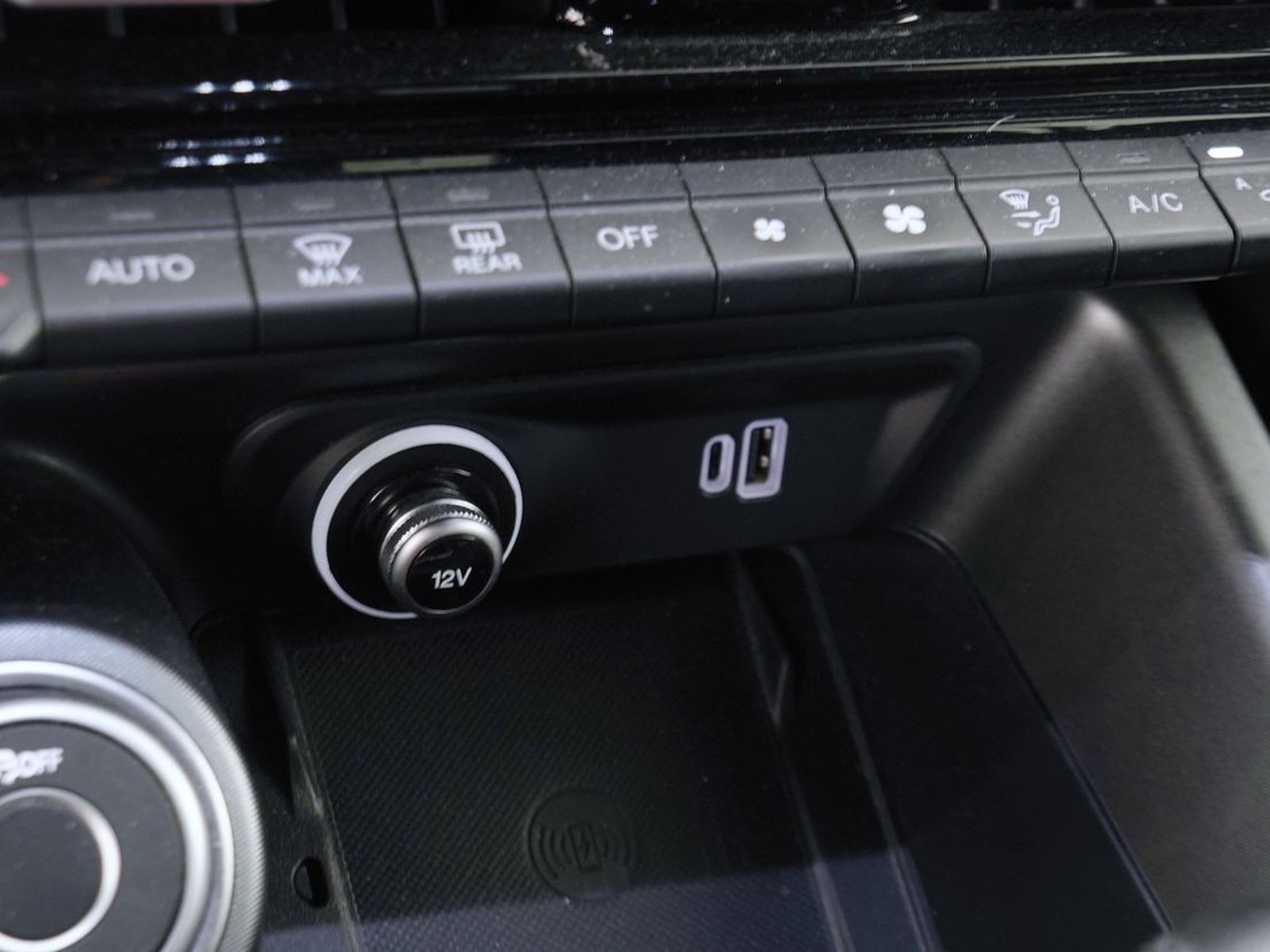 28 - Alfa Romeo Tonale 1.5 hybrid 130cv speciale tct7