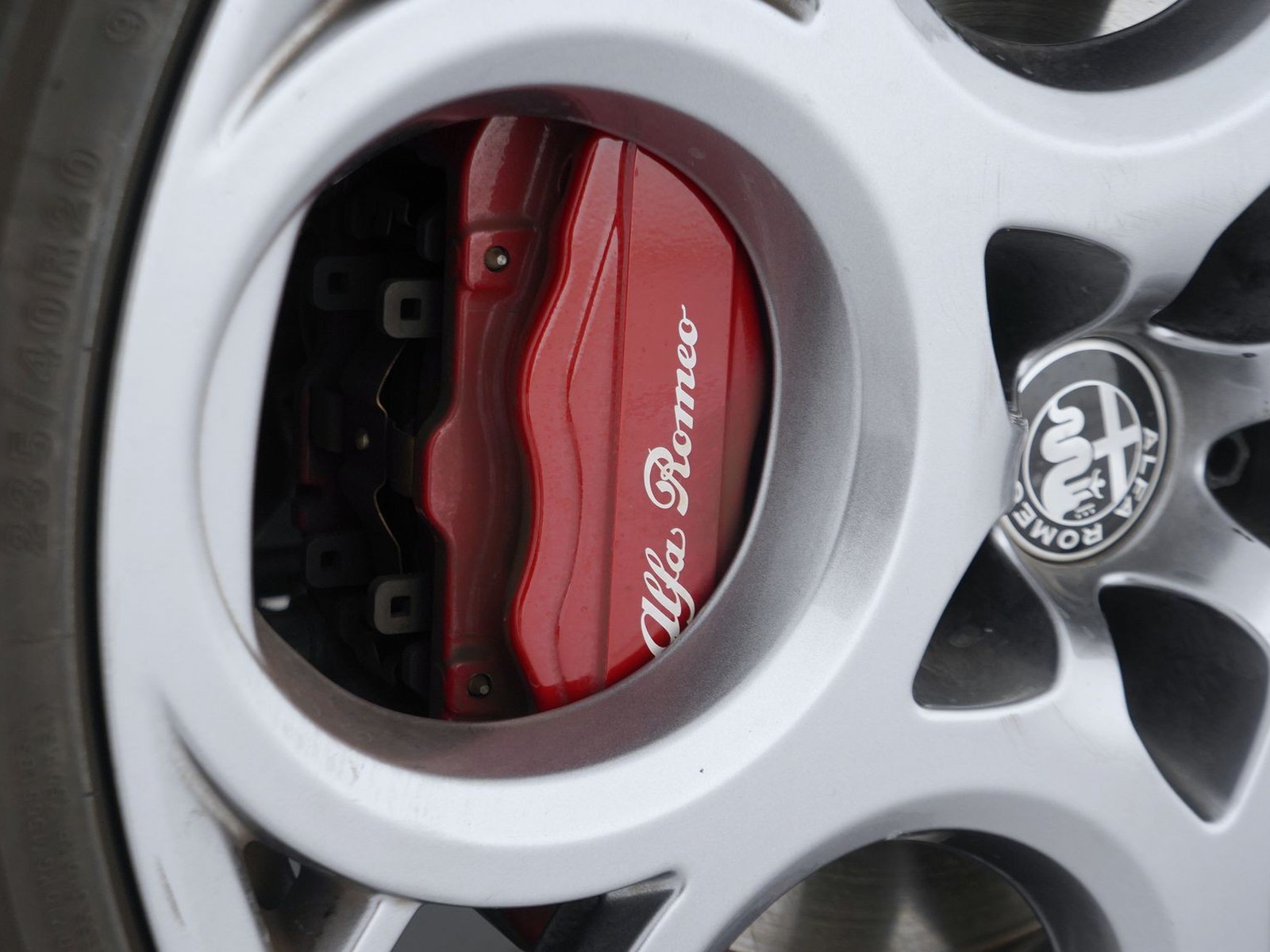 40 - Alfa Romeo Tonale 1.5 hybrid 130cv speciale tct7