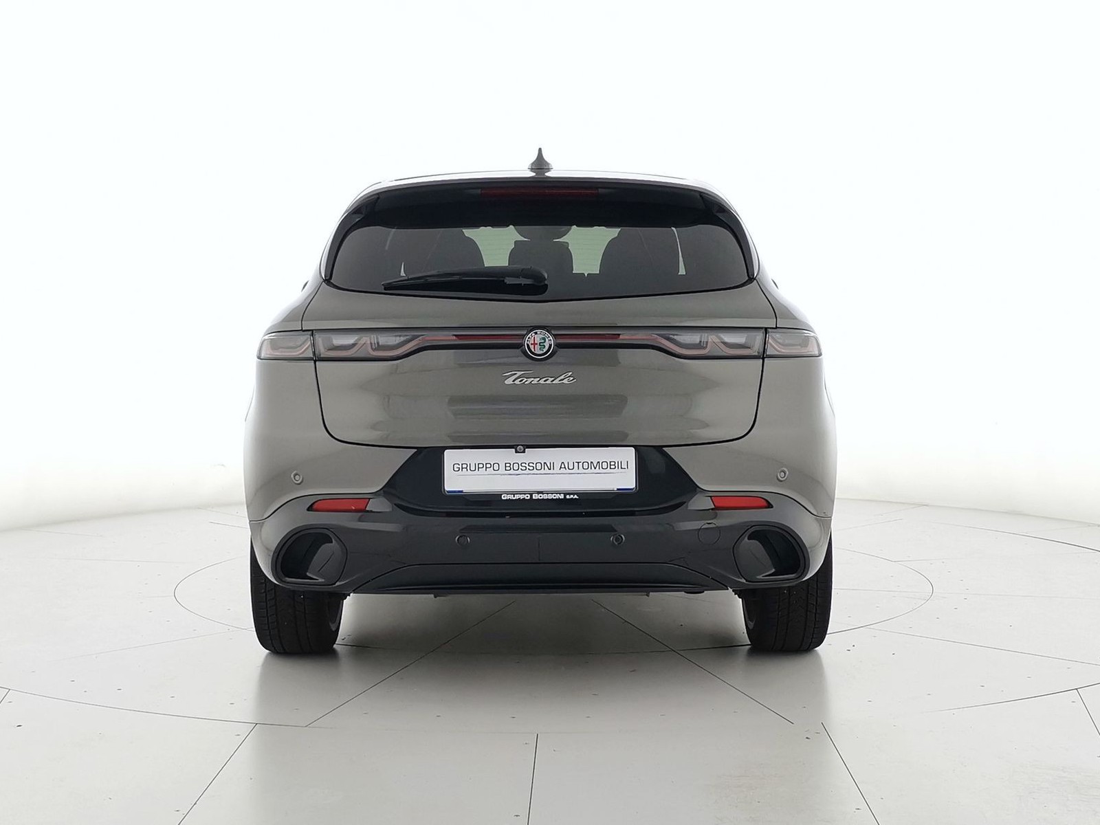 5 - Alfa Romeo Tonale 1.5 hybrid 130cv speciale tct7