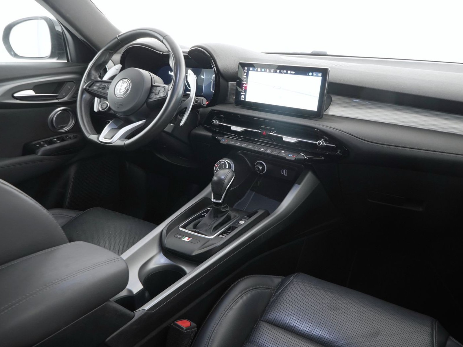 6 - Alfa Romeo Tonale 1.5 hybrid 130cv speciale tct7