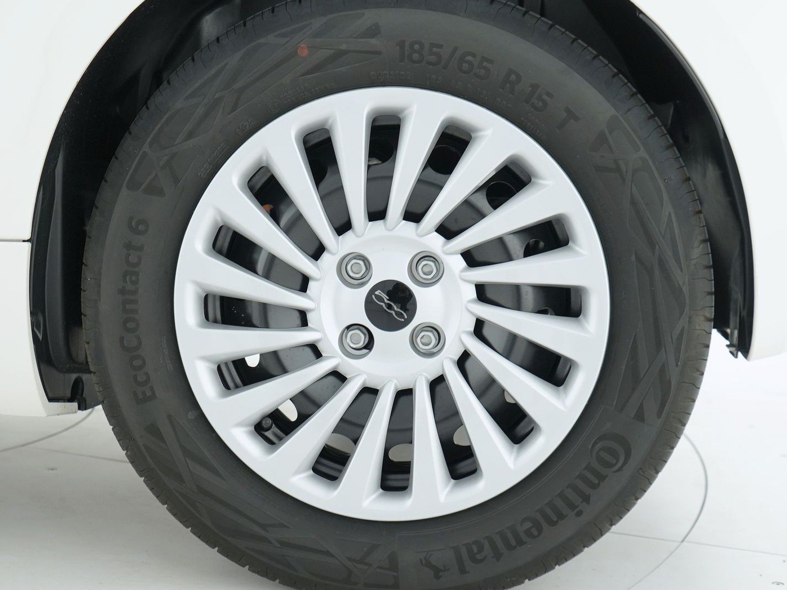 12 - Fiat 500 500e 42 kwh