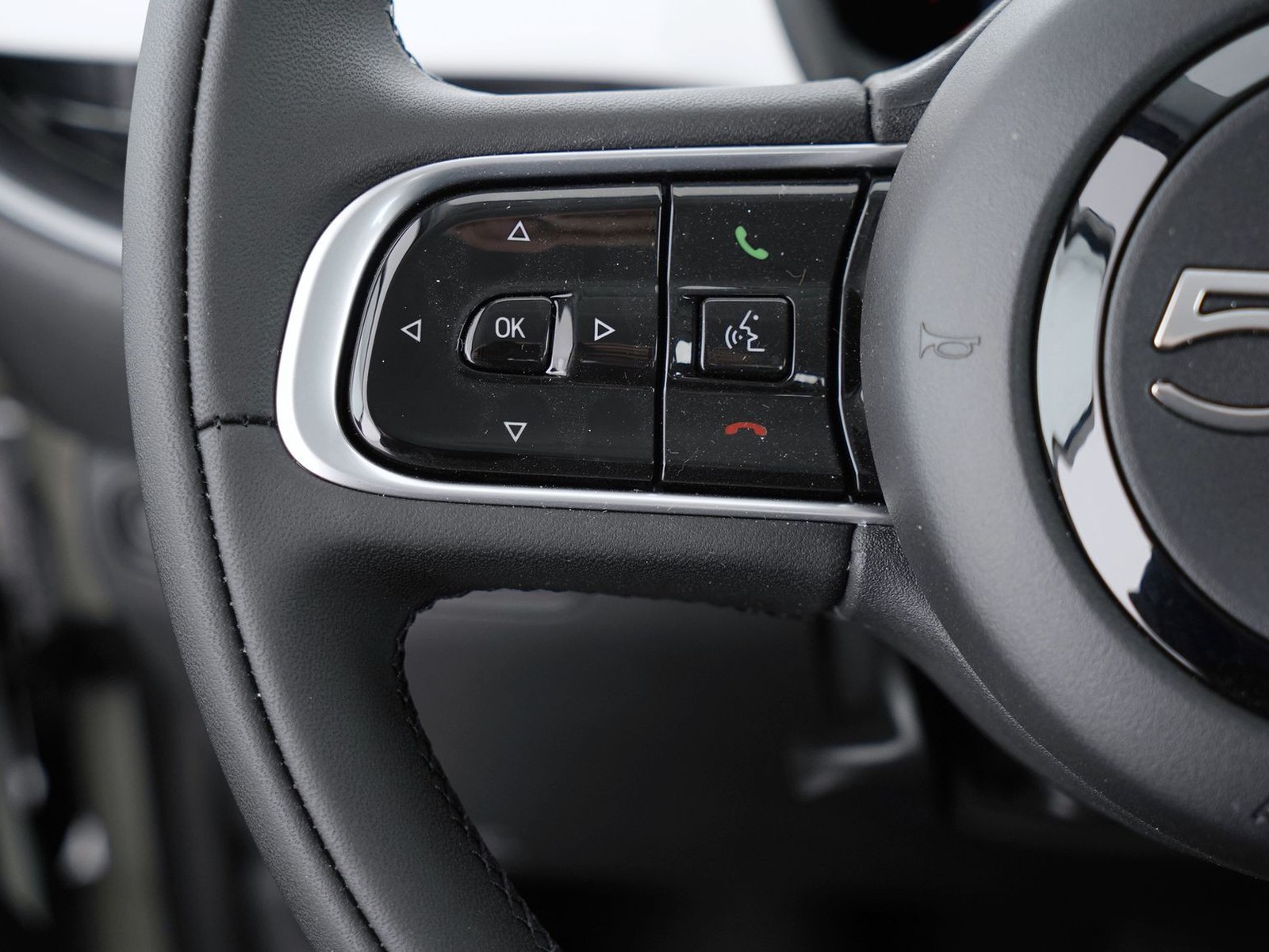24 - Fiat 500 500e 42 kwh