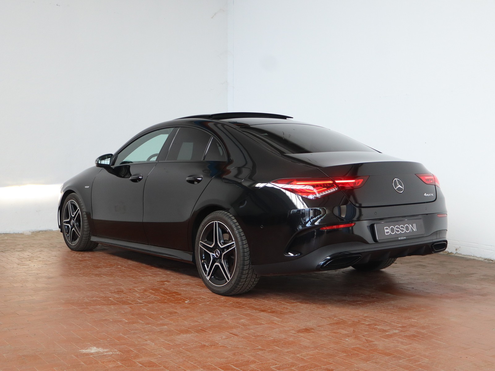 5 - Mercedes CLA coupe 200 d night edition 4matic 8g-dct