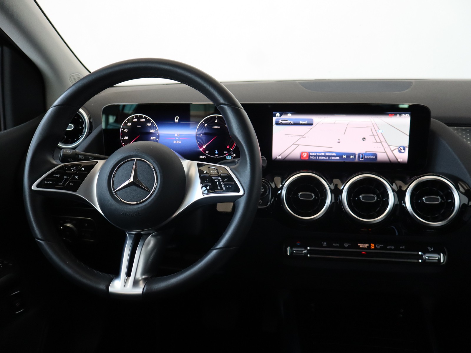 12 - Mercedes Classe B 180 d progressive advanced 8g-dct