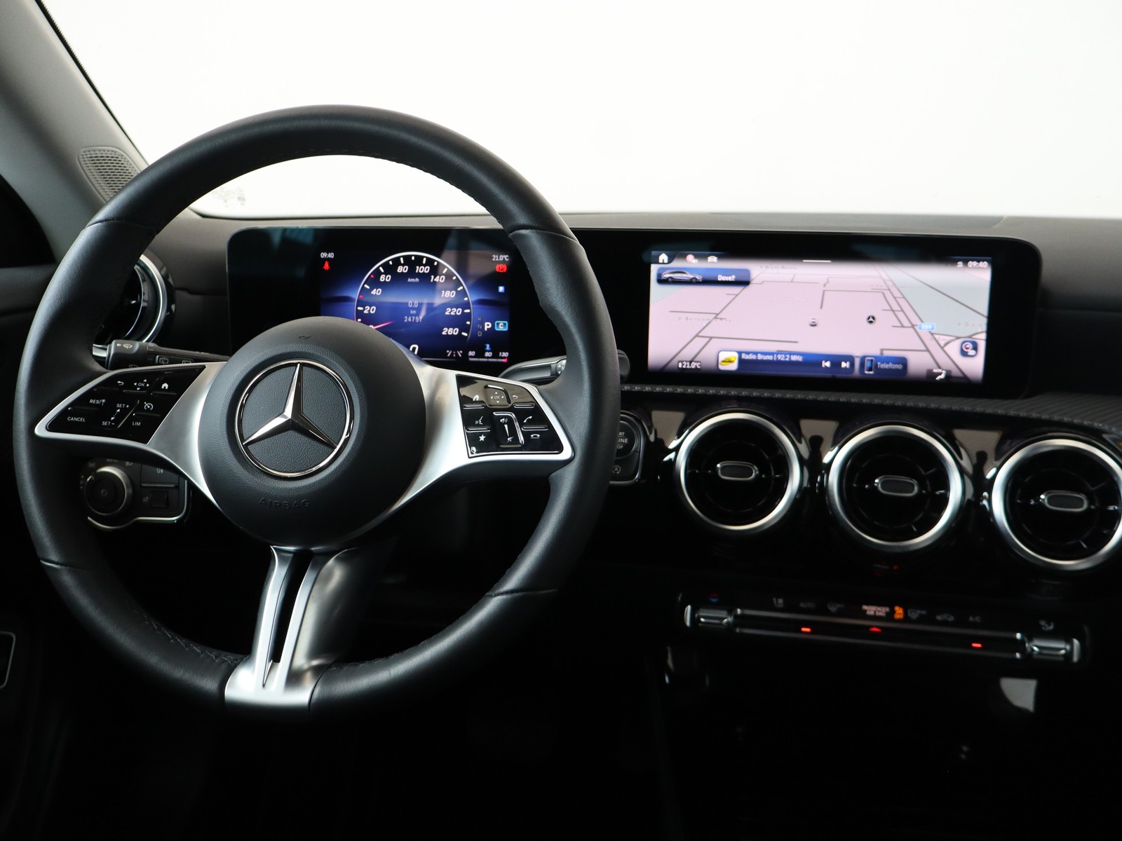 12 - Mercedes CLA shooting brake 180 d advanced 8g-dct
