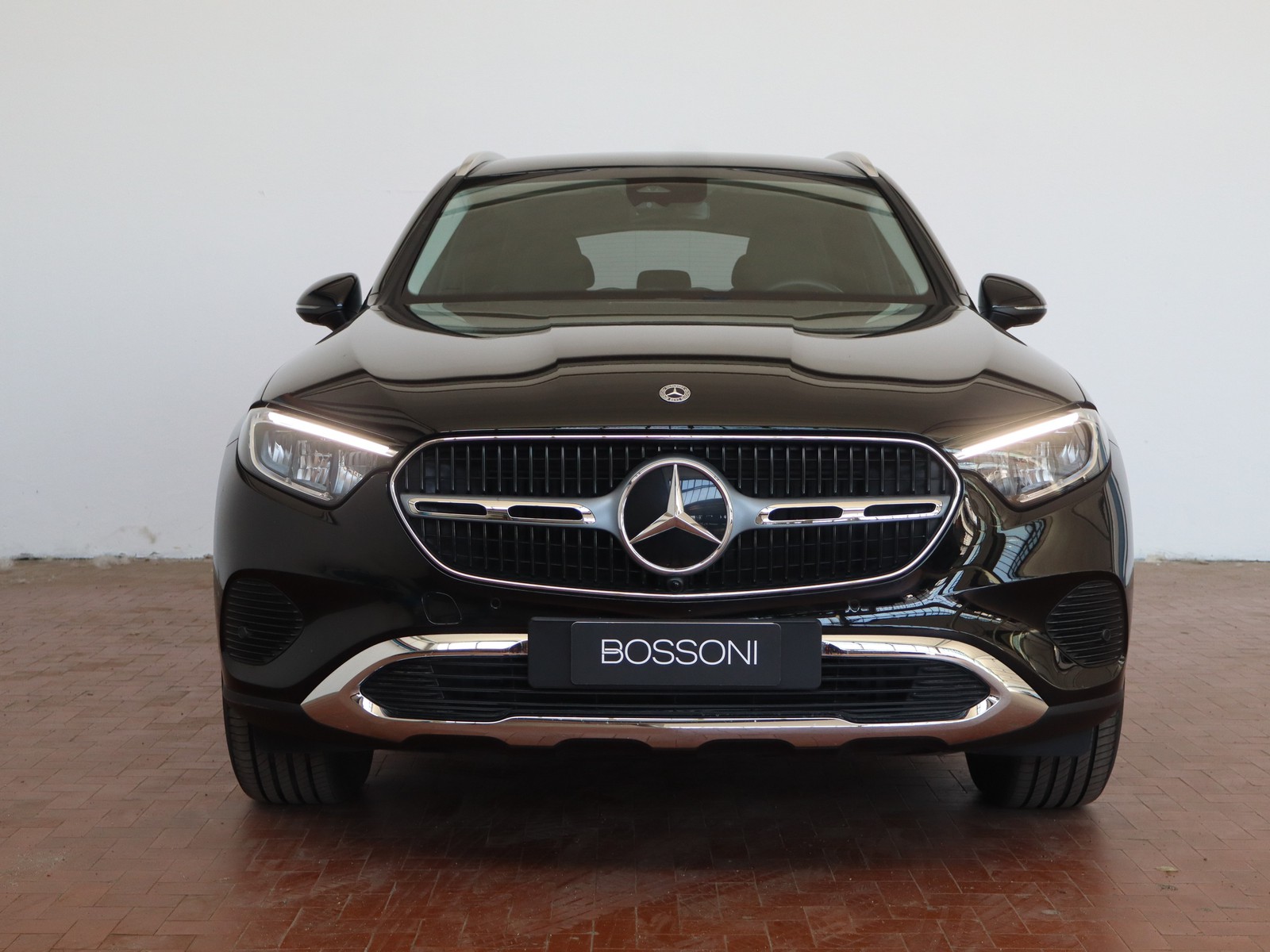 2 - Mercedes GLC suv 200 d advanced 4matic 9g-tronic