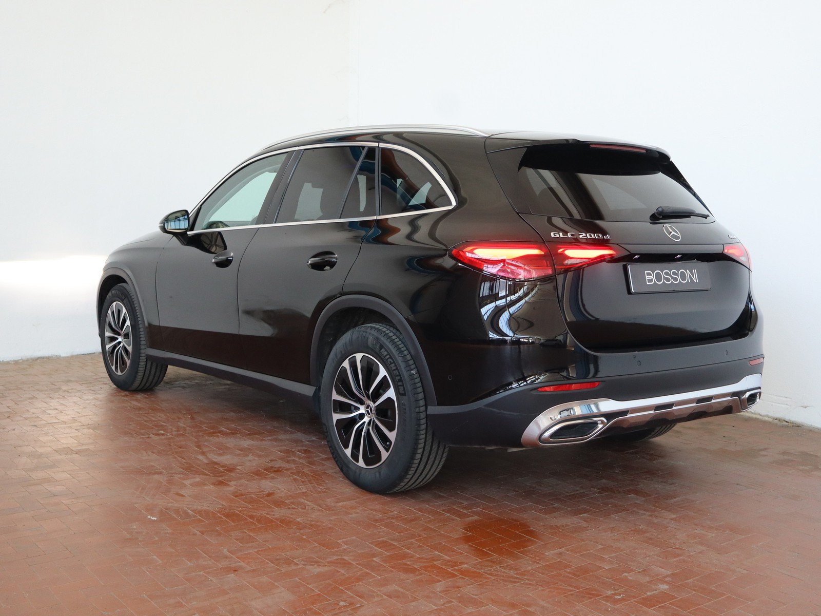 5 - Mercedes GLC suv 200 d advanced 4matic 9g-tronic