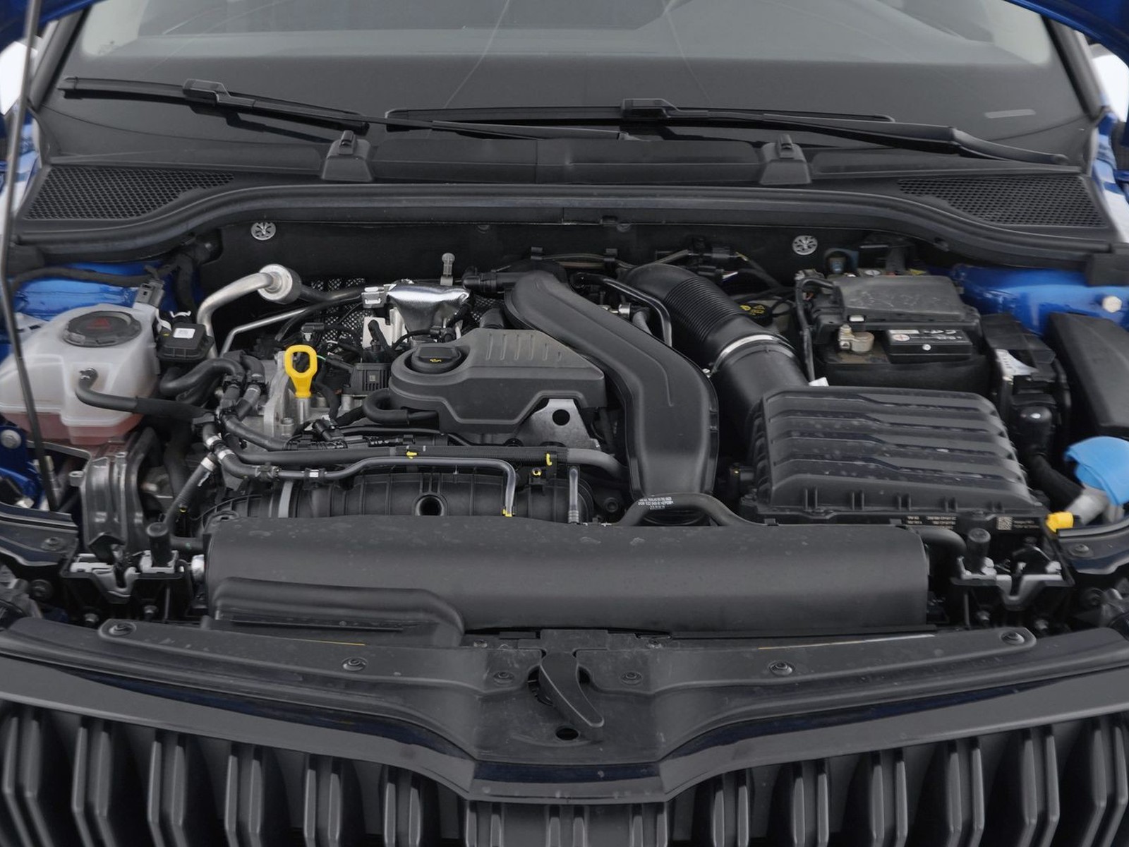 11 - Skoda Kamiq 1.5 tsi act 150cv 130 edition dsg