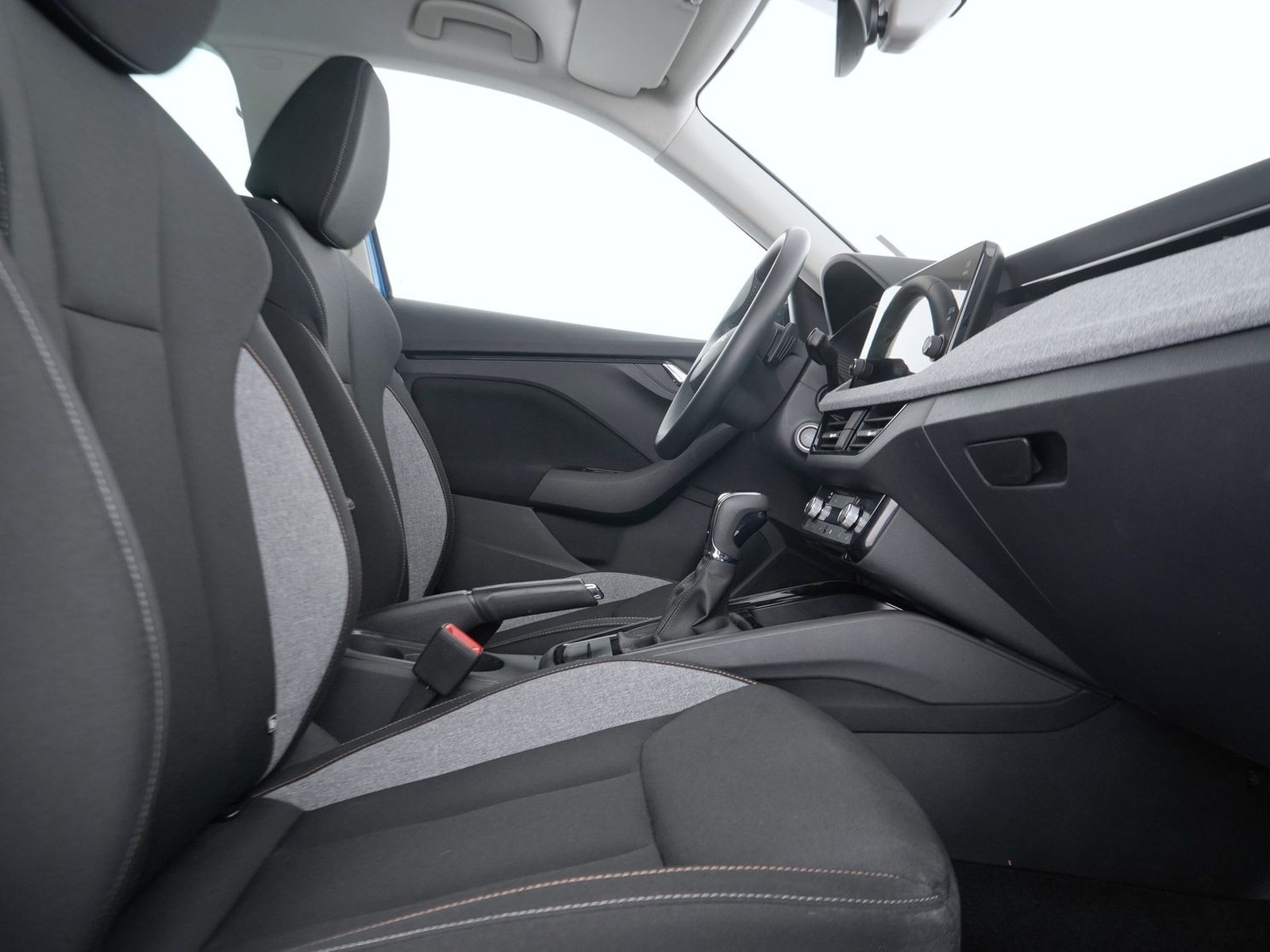 8 - Skoda Kamiq 1.5 tsi act 150cv 130 edition dsg