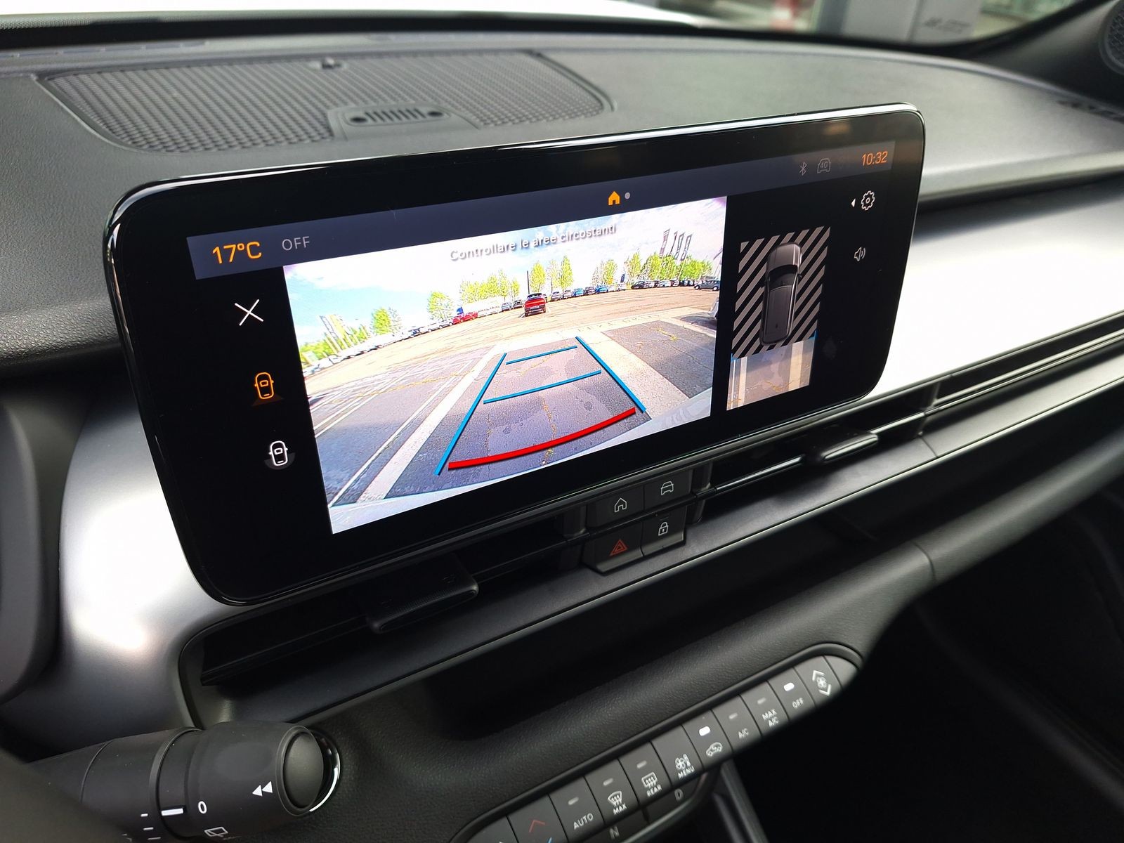 17 - Jeep Avenger 1.2 turbo e-hybrid mhev 110cv black edition fwd edct6