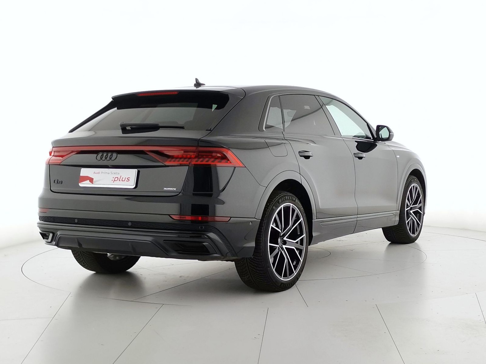 2 - Audi Q8 50 3.0 v6 tdi mhev sport quattro tiptronic