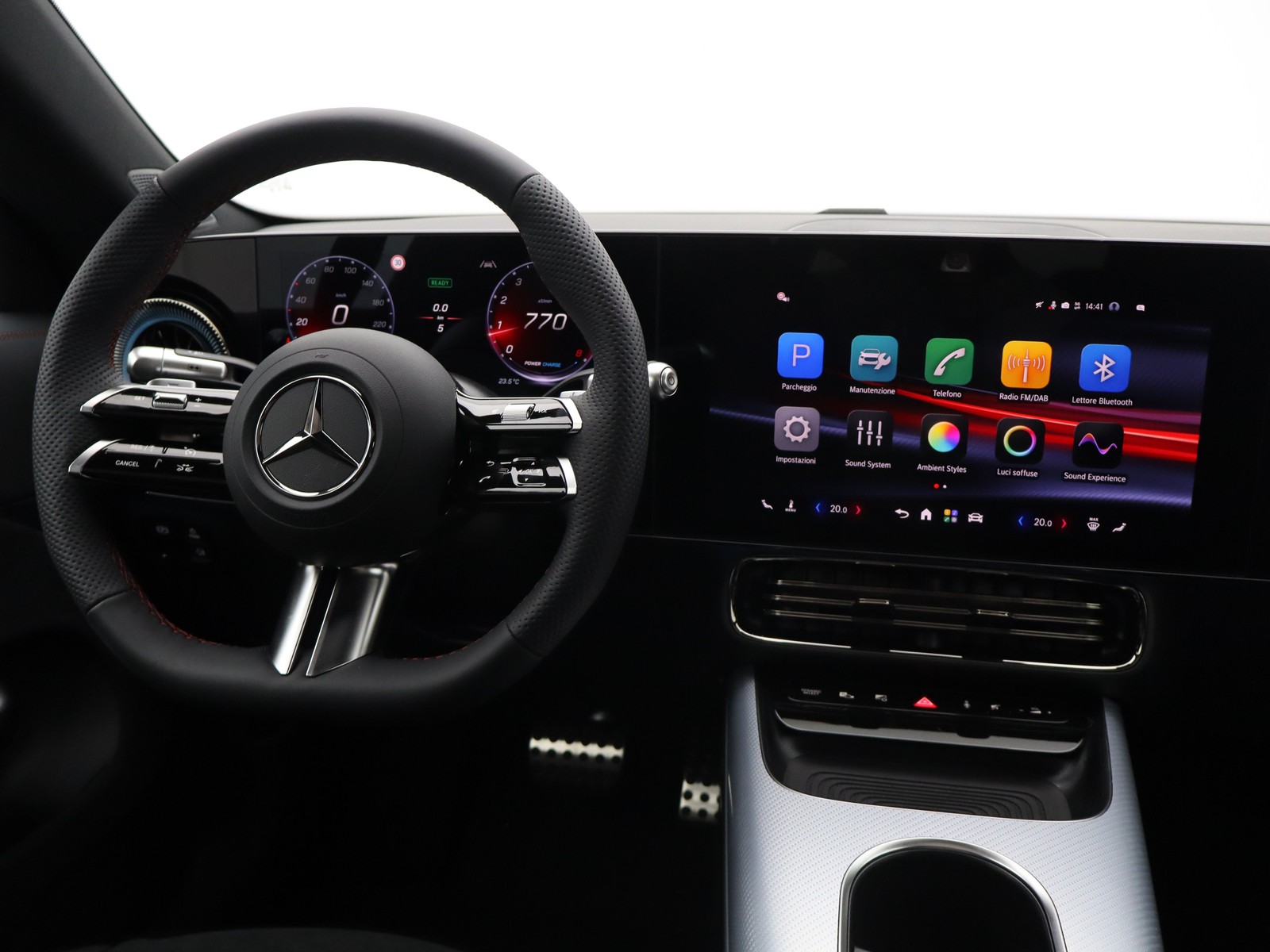 12 - Mercedes CLA 200 advanced plus auto