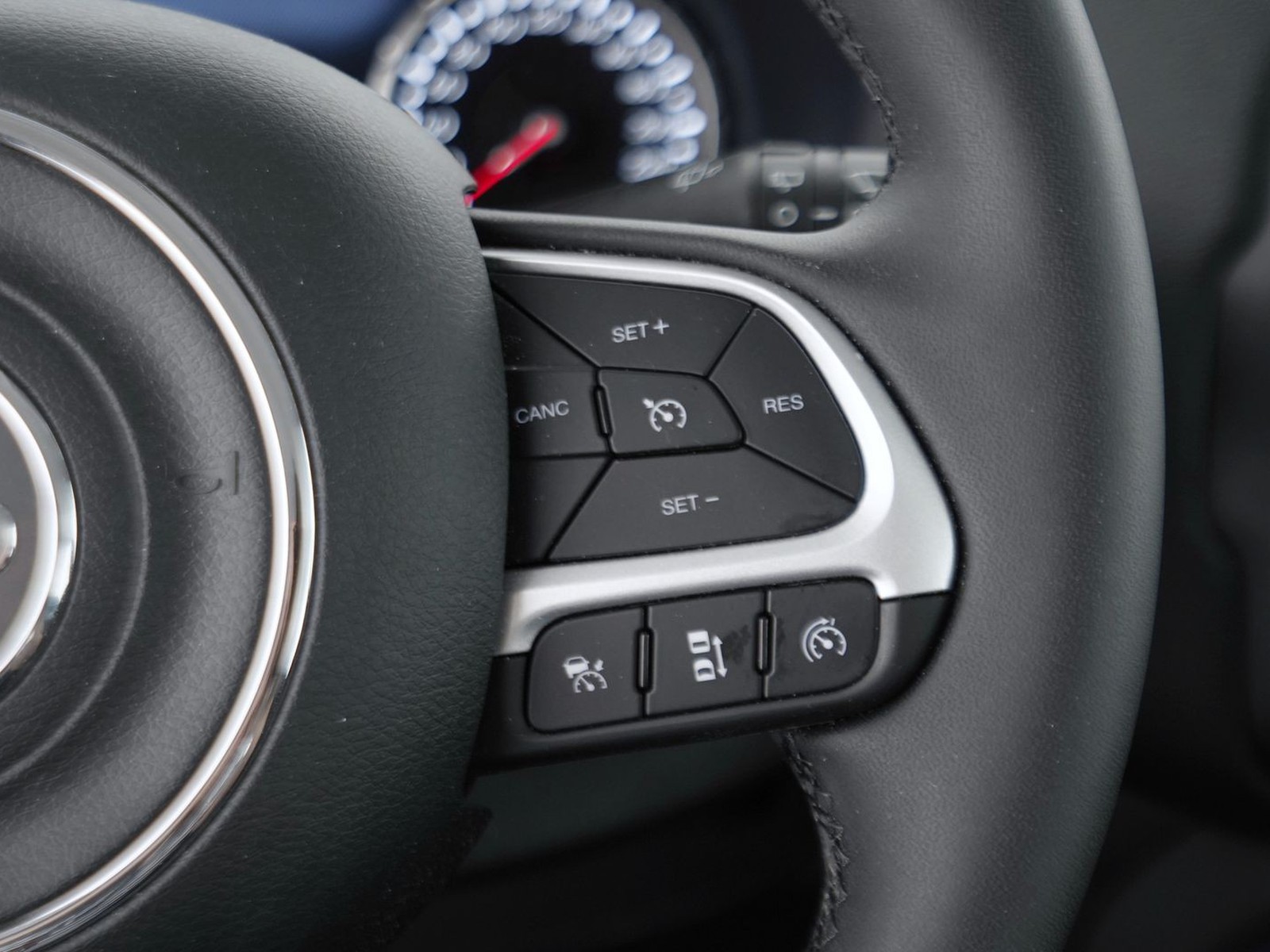 27 - Jeep Renegade 1.0 t3 limited 2wd