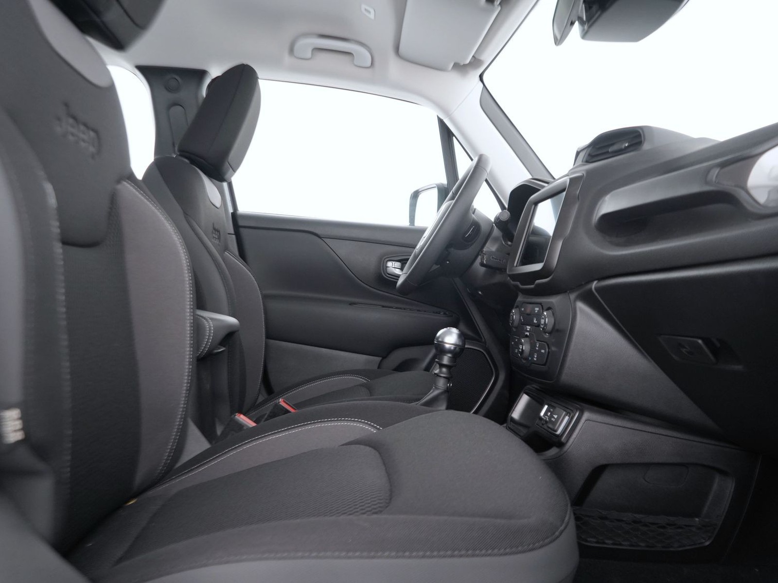 8 - Jeep Renegade 1.0 t3 limited 2wd
