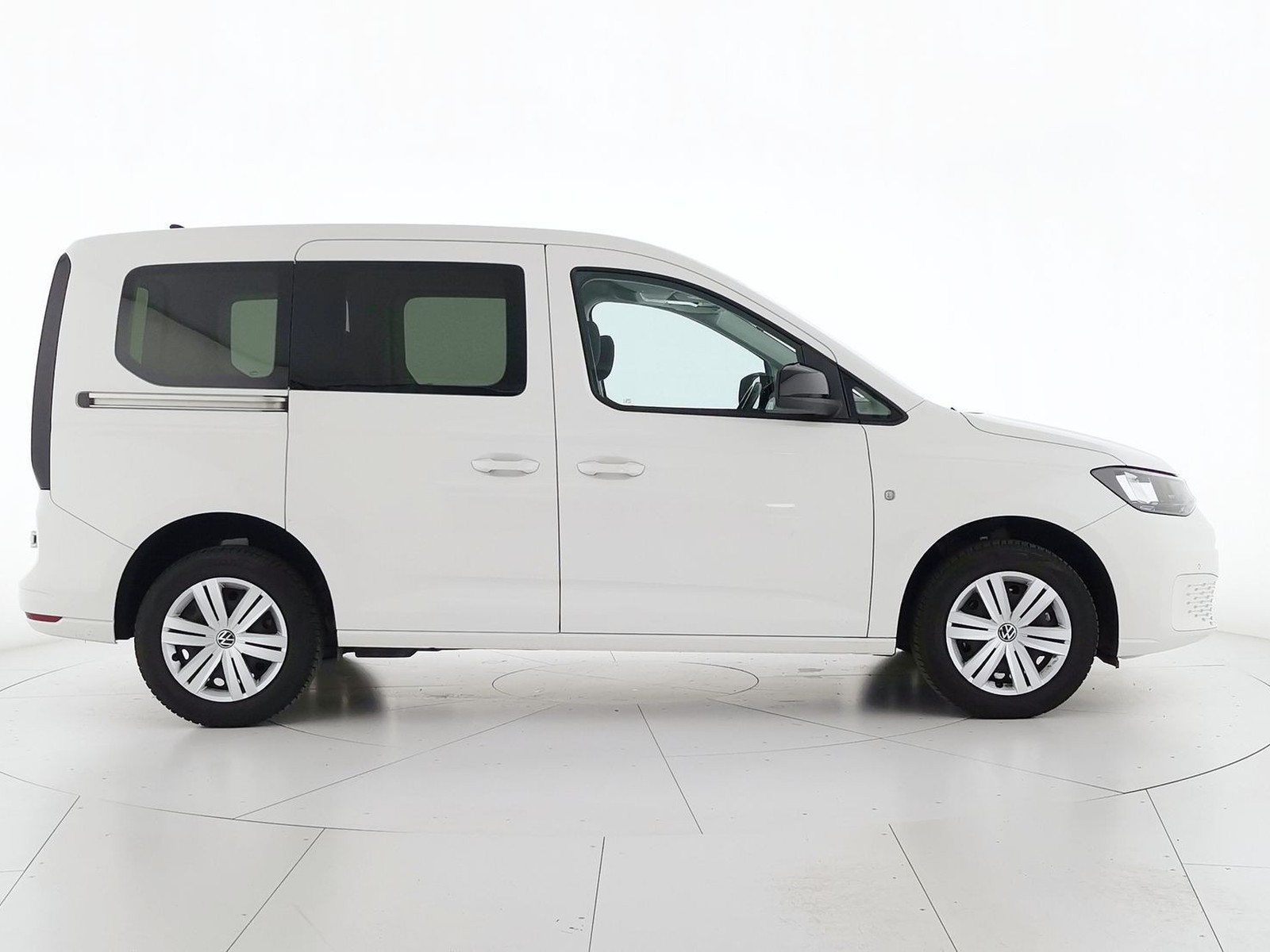 4 - Volkswagen VIC Caddy 2.0 tdi 122cv space