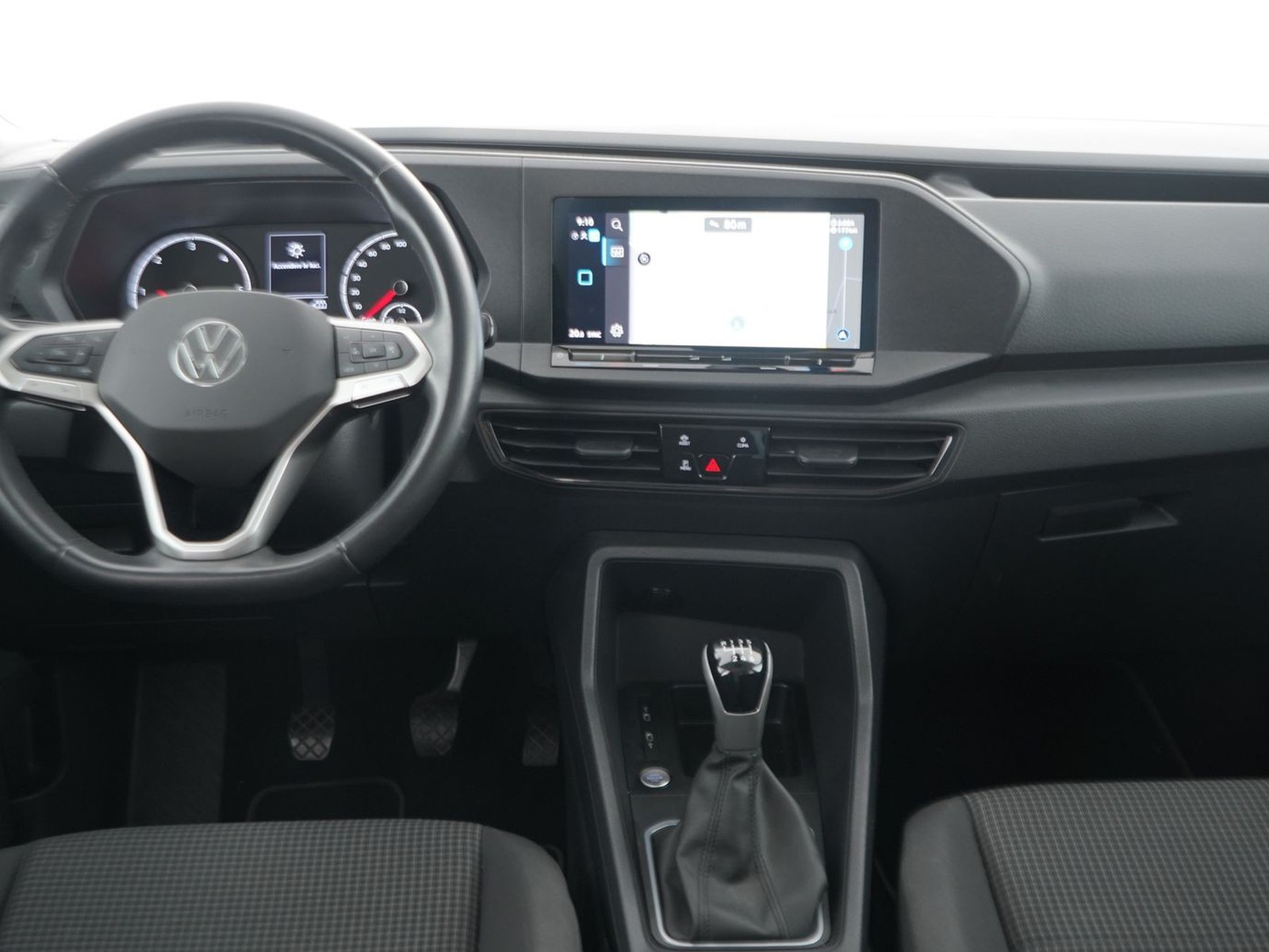 8 - Volkswagen VIC Caddy 2.0 tdi 122cv space