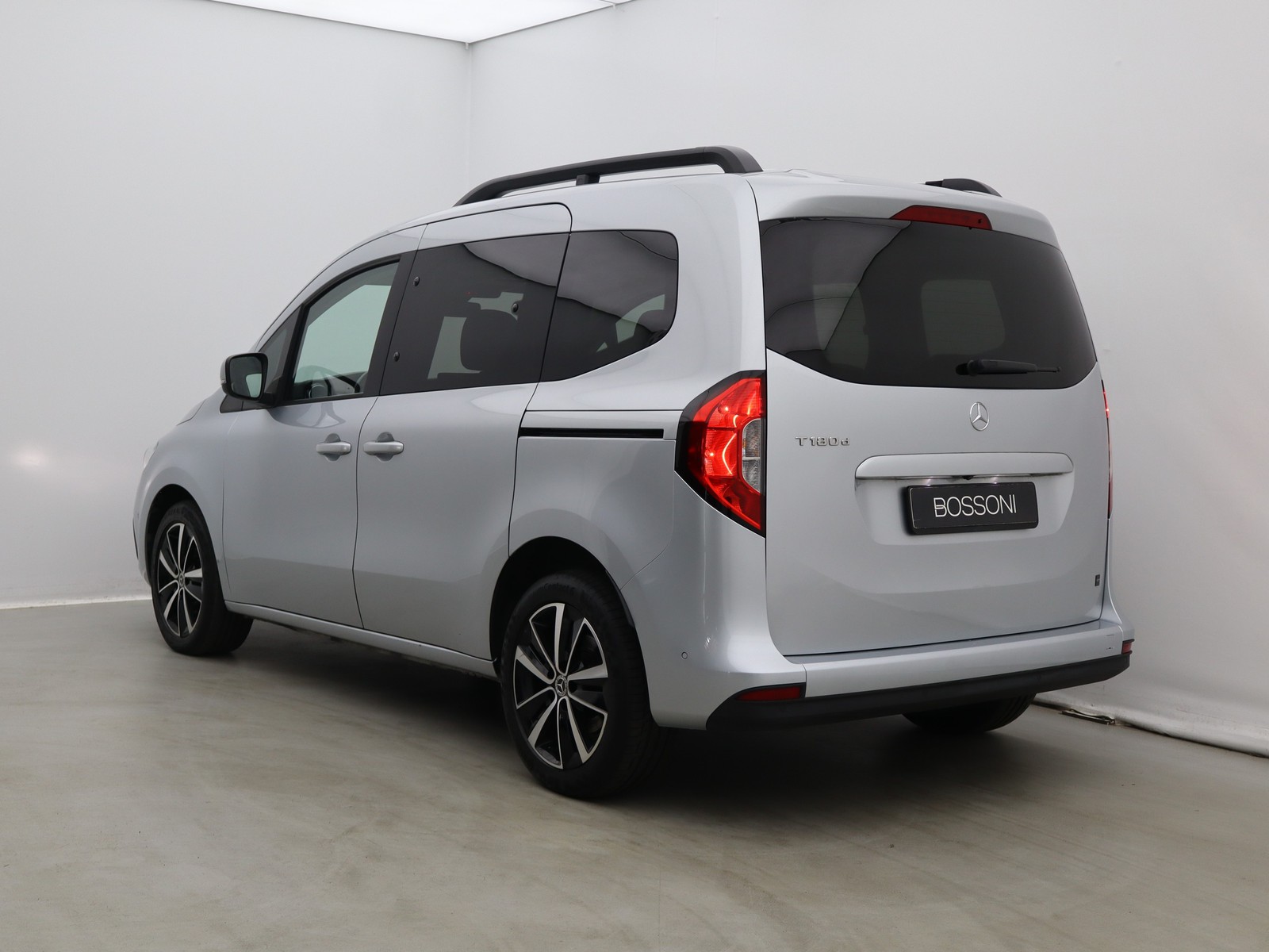 5 - Mercedes Vans Classe T long 180 d sport 7g-dct