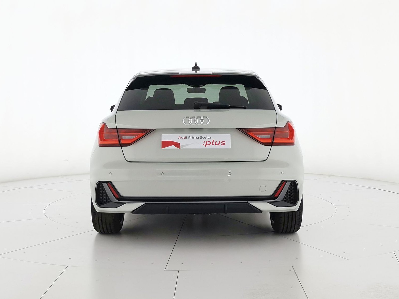 15 - Audi A1 sportback 30 1.0 tfsi 116cv s line edition s tronic