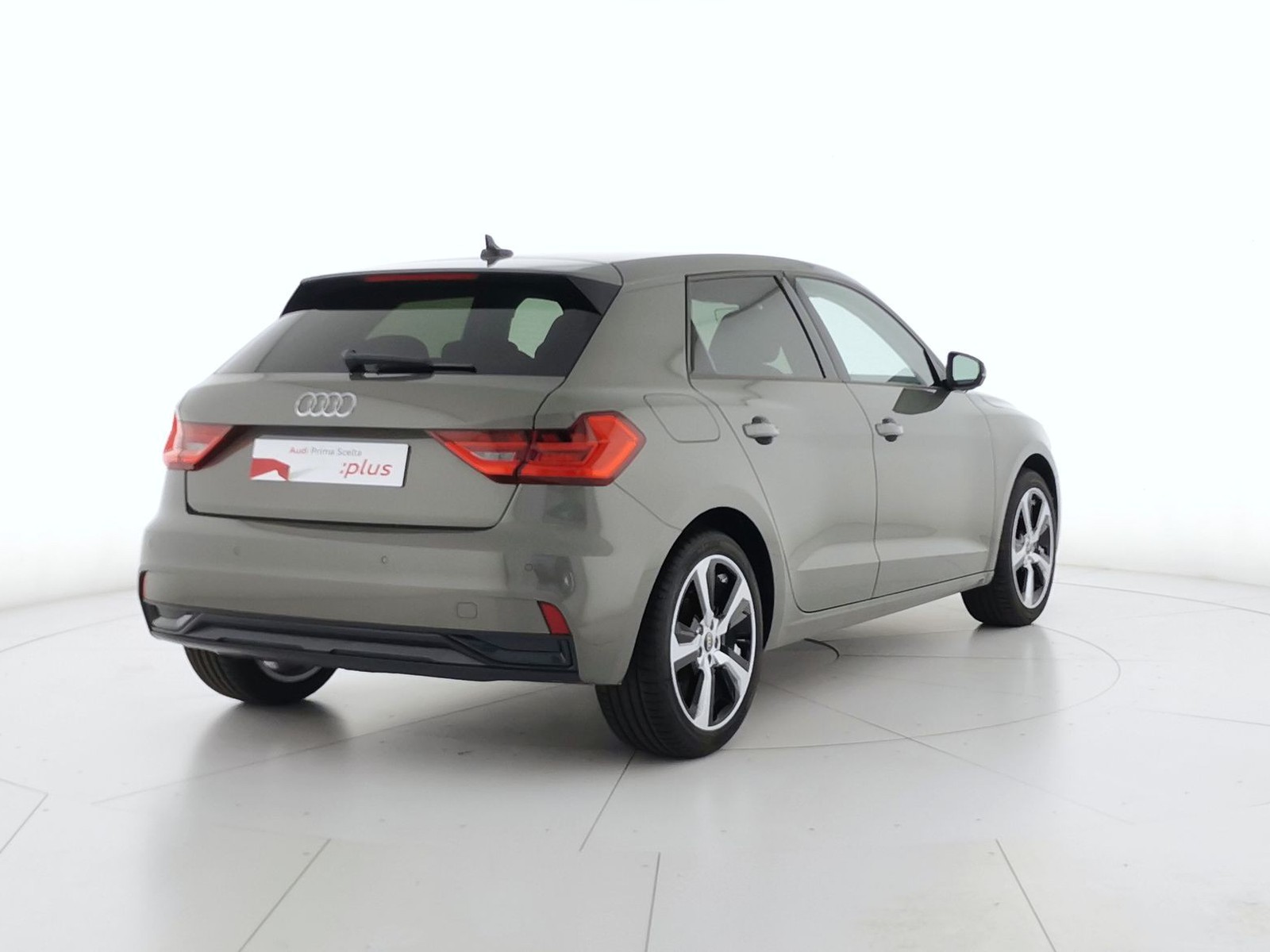 2 - Audi A1 sportback 30 1.0 tfsi 116cv business s tronic