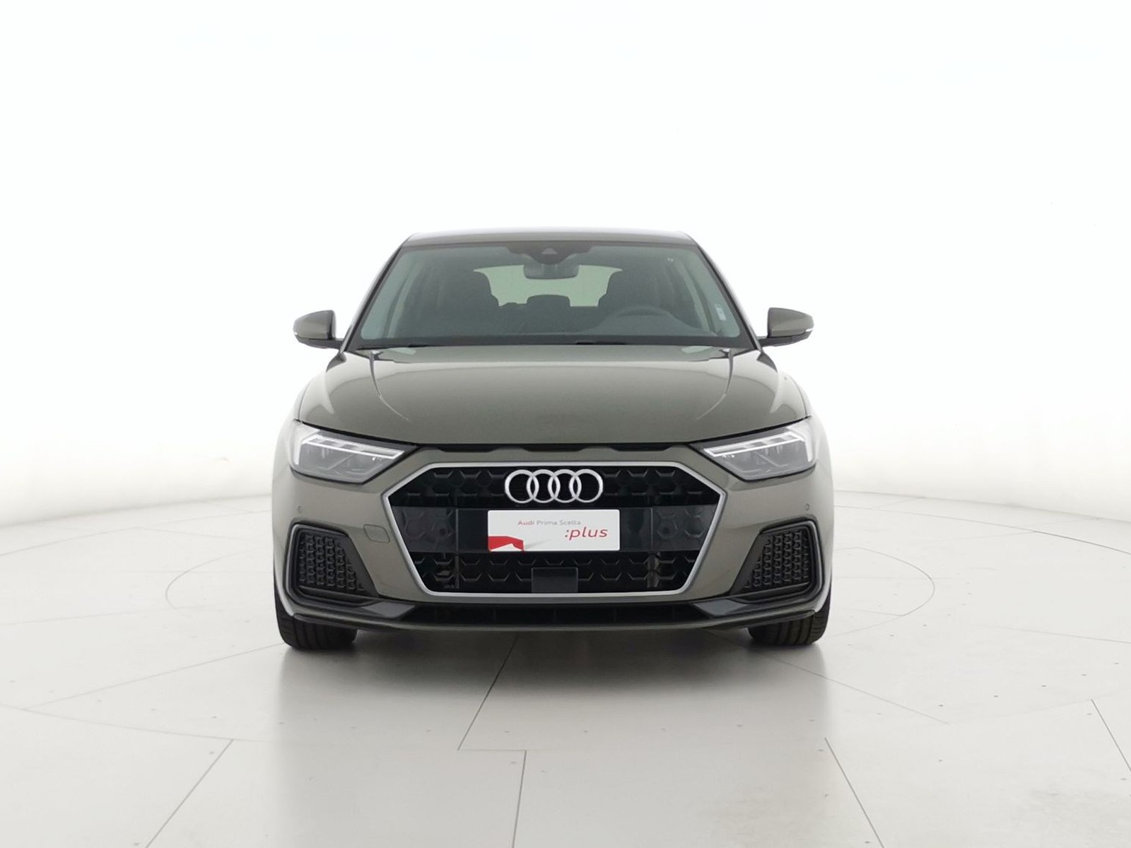 14 - Audi A1 sportback 30 1.0 tfsi 116cv business s tronic