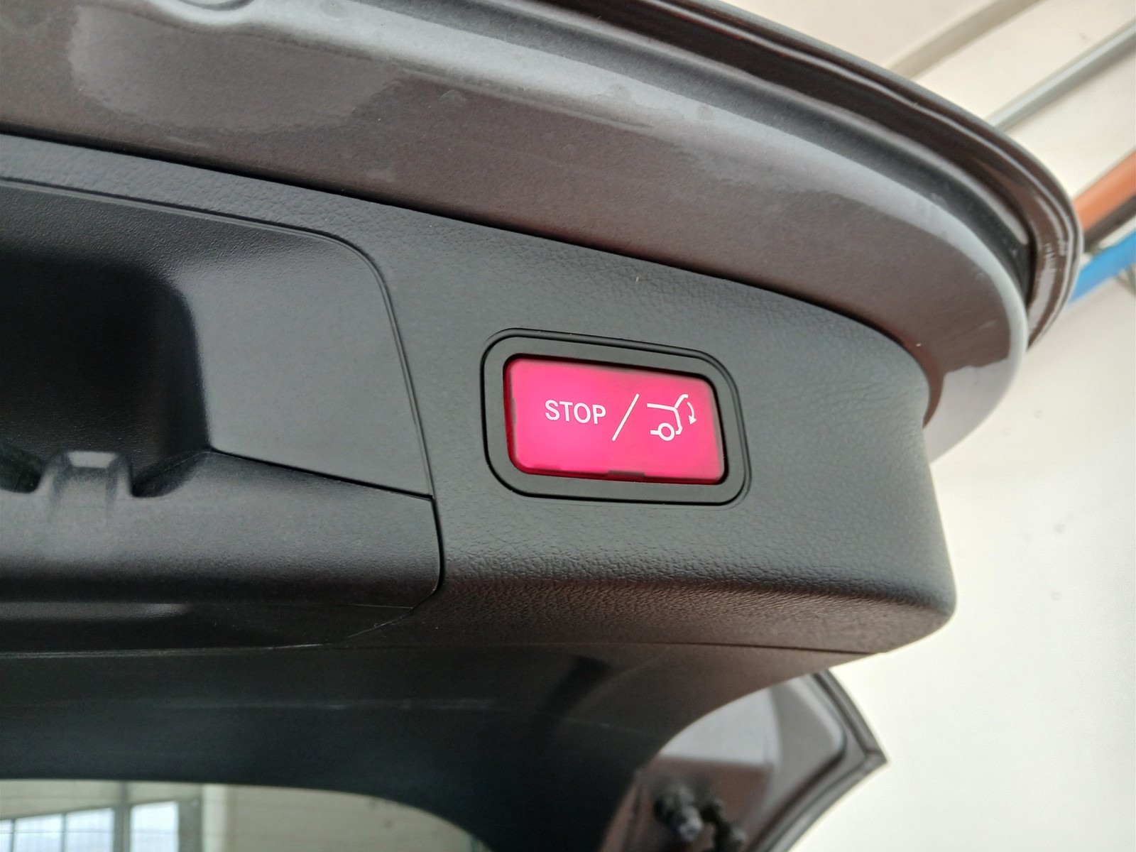 17 - Mercedes GLA 200 d sport plus 8g-dct