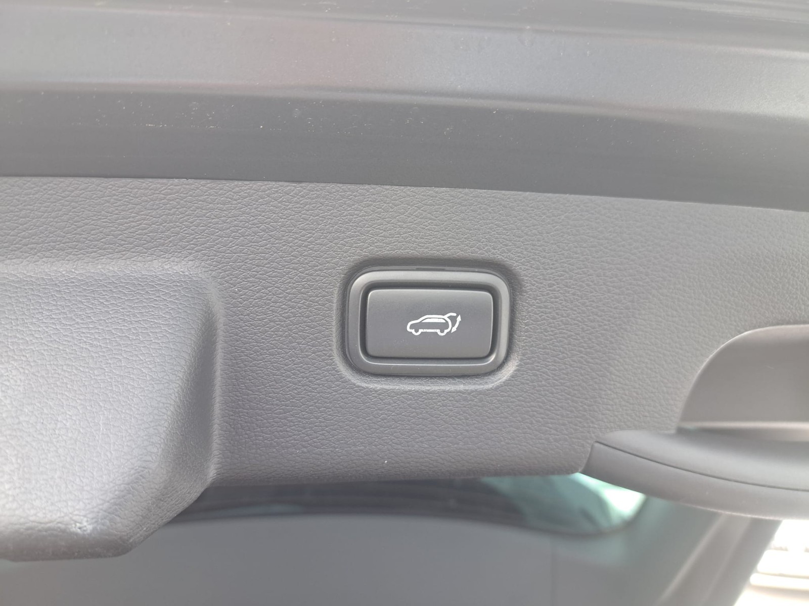 16 - Kia Sportage 1.6 crdi mhev gt-line sunroof pack dct