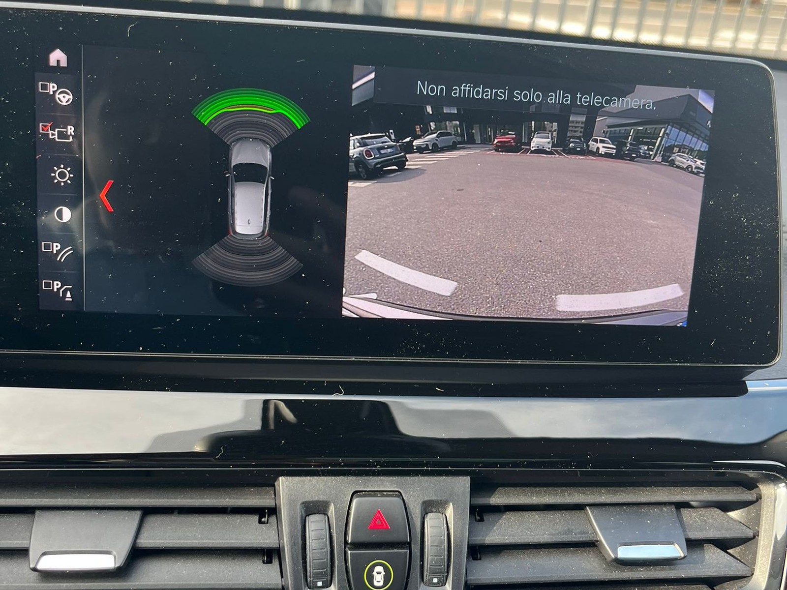 10 - BMW X1 18d sdrive steptronic