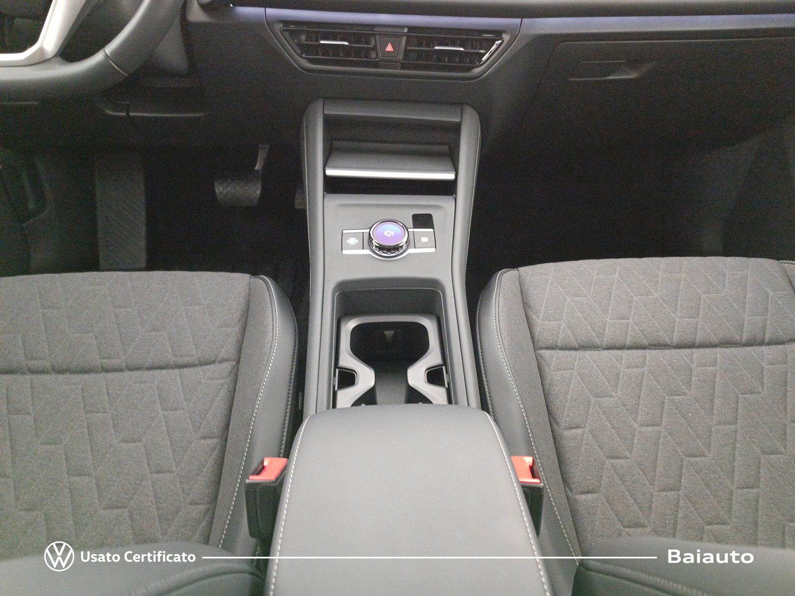 14 - Volkswagen Tiguan 2.0 tdi scr 193cv edition plus 4motion dsg