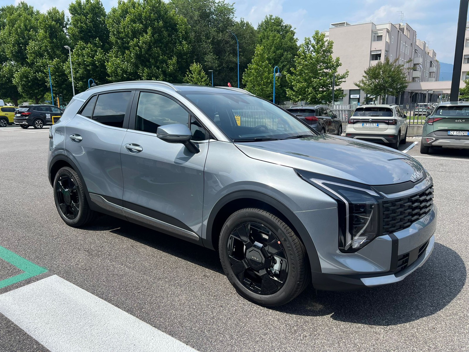 3 - Kia Sportage 1.6 t-gdi phev style 2wd at6