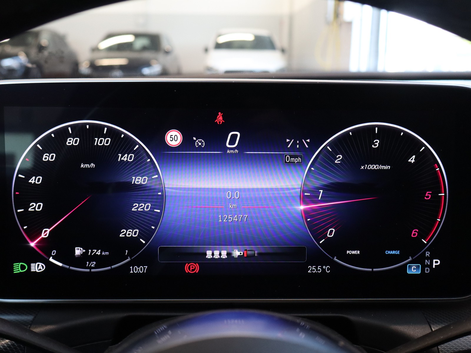 9 - Mercedes Classe C station wagon 200 d mild hybrid sport 9g-tronic