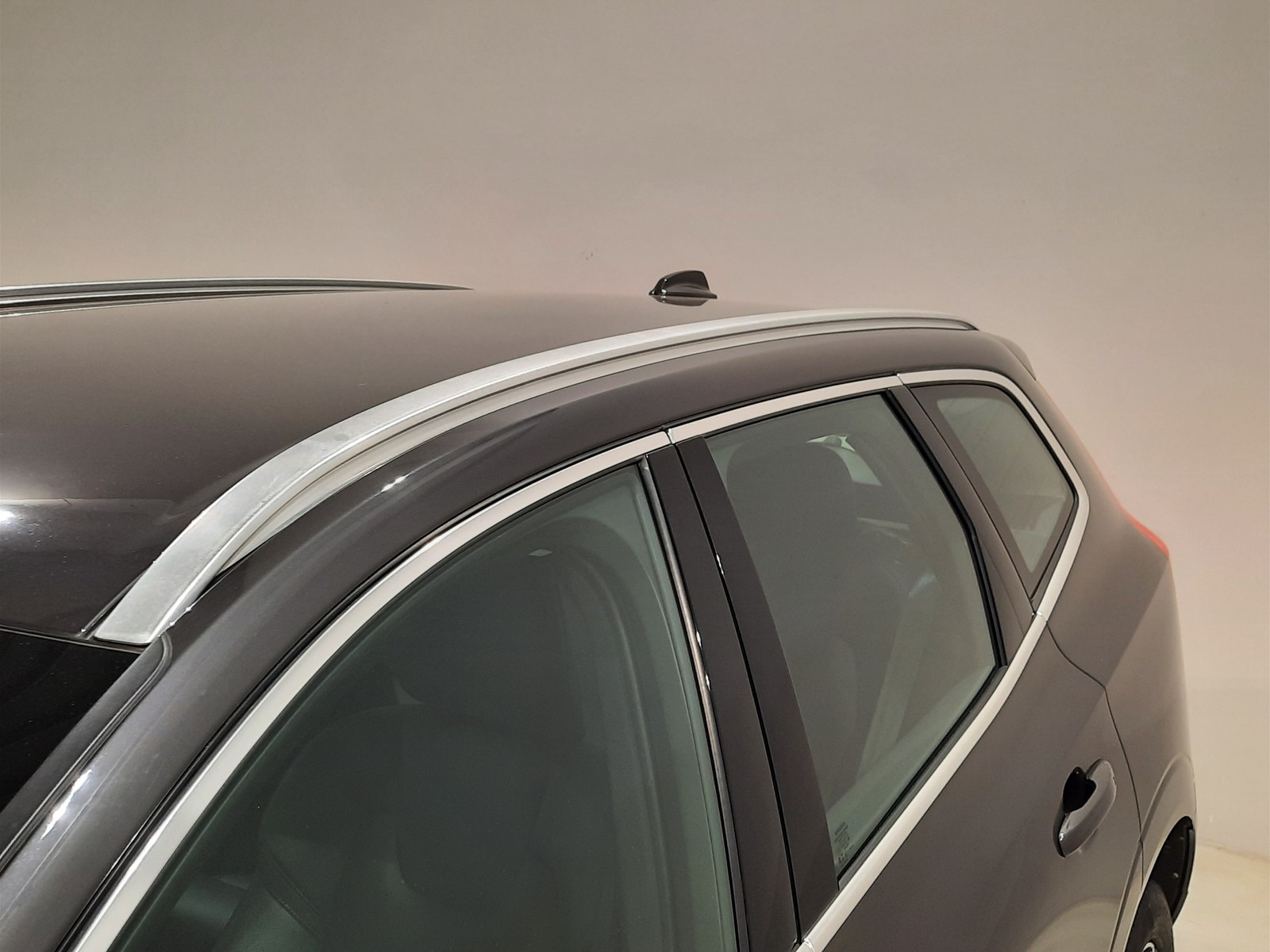 30 - Volvo XC60 2.0 b4 inscription awd automatico