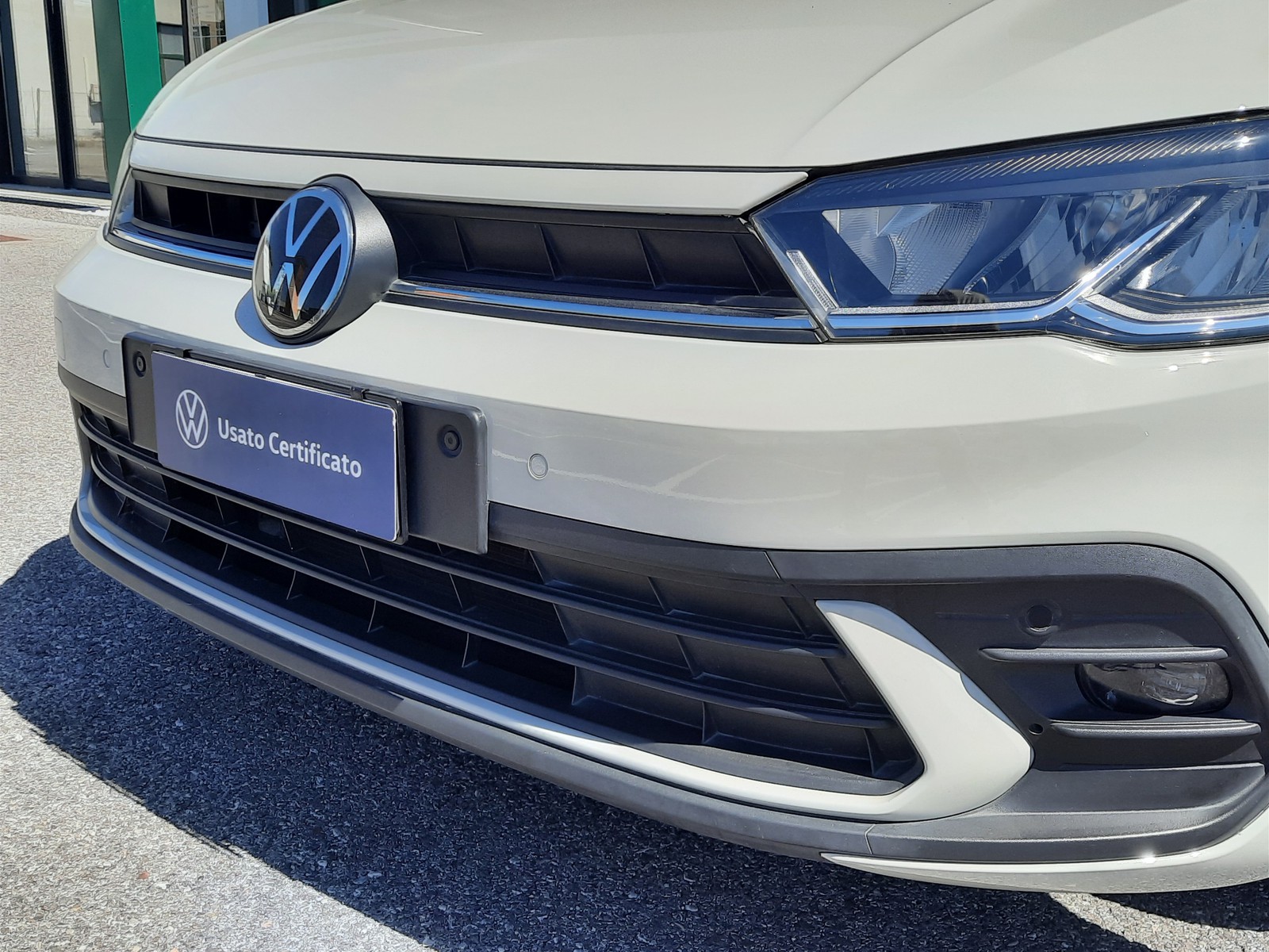 21 - Volkswagen Polo 1.0 tsi 95cv life dsg