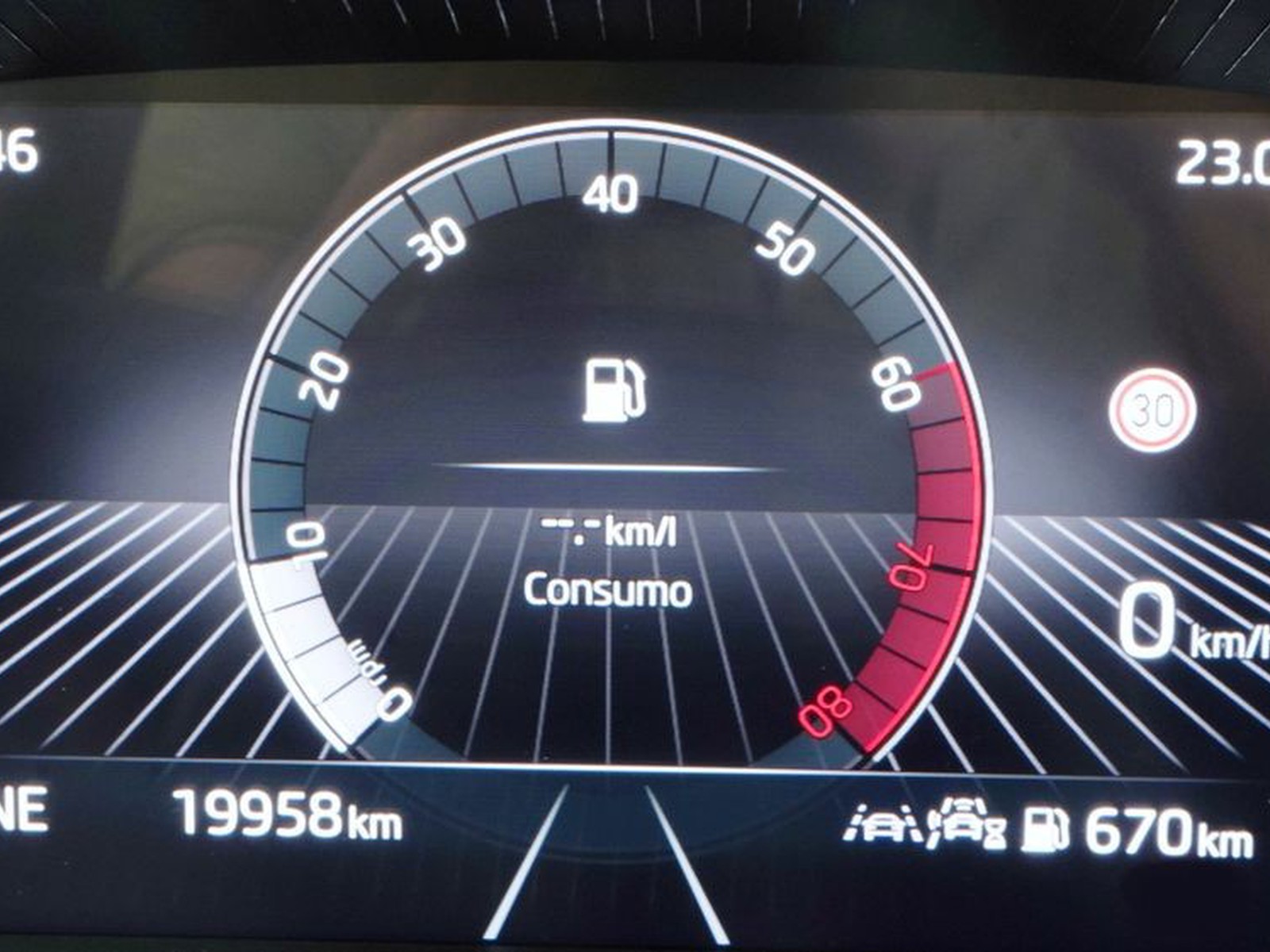 30 - Skoda Fabia 1.0 tsi 95cv 130 edition