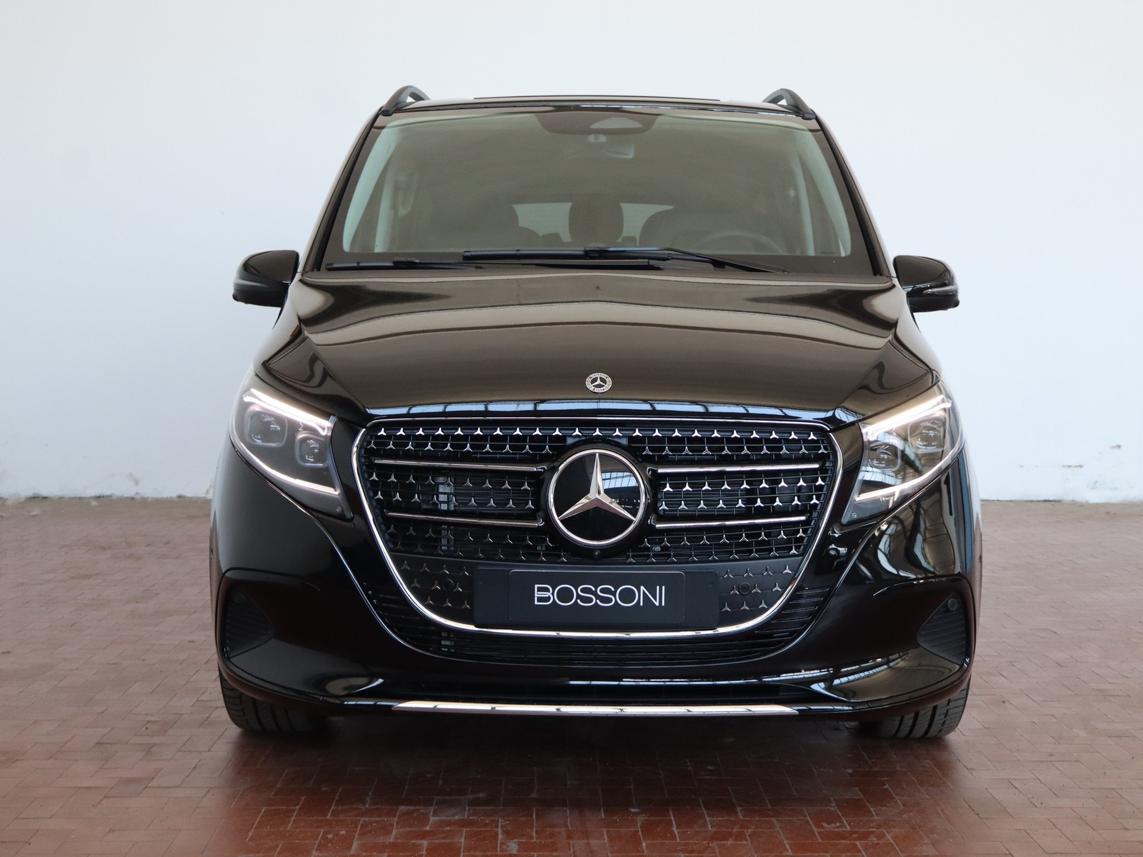 2 - Mercedes Vans Classe V V 250 d AVANTGARDE Extralong