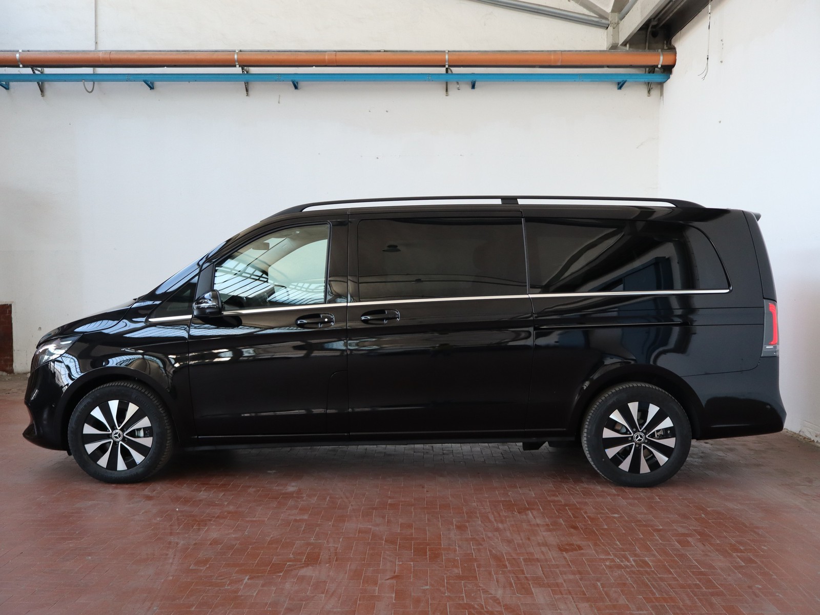 3 - Mercedes Vans Classe V V 250 d AVANTGARDE Extralong