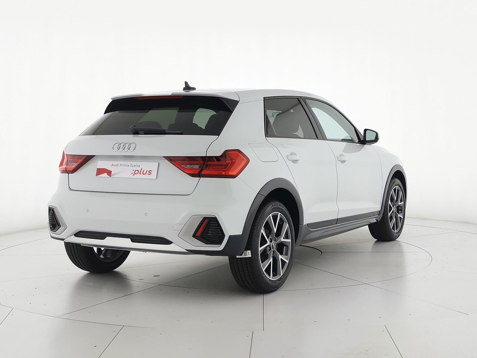 2 - Audi A1 allstreet 30 1.0 tfsi 116cv business s tronic