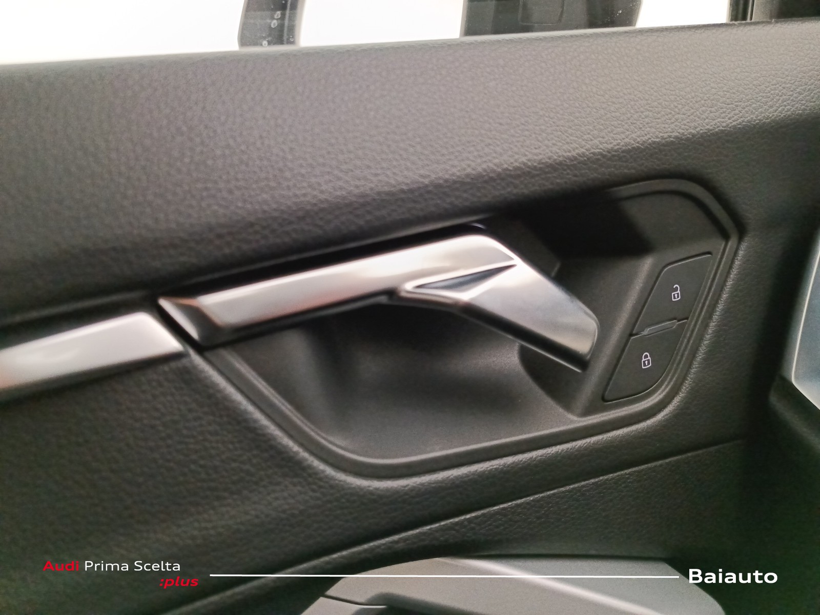 21 - Audi Q3 sportback 35 2.0 tdi s line edition s tronic
