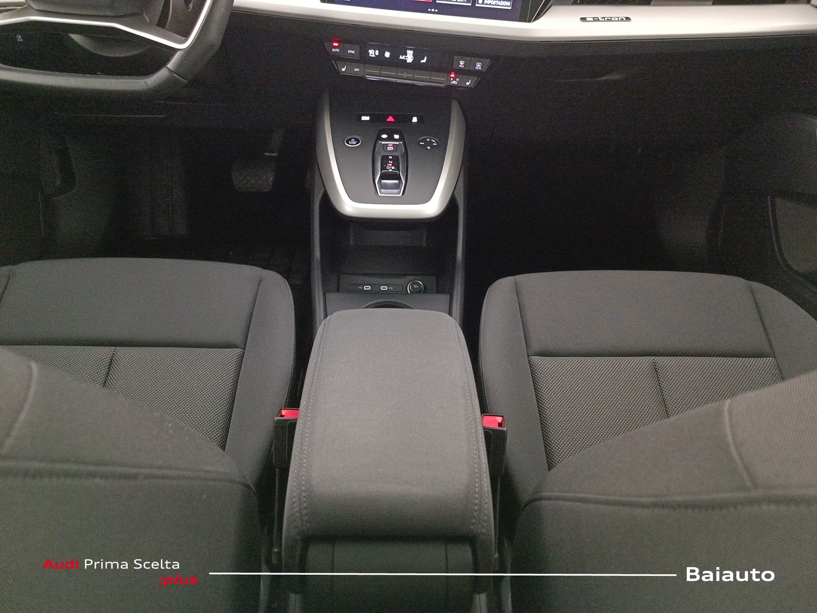 14 - Audi Q4 e-tron sportback e-tron 45 business quattro