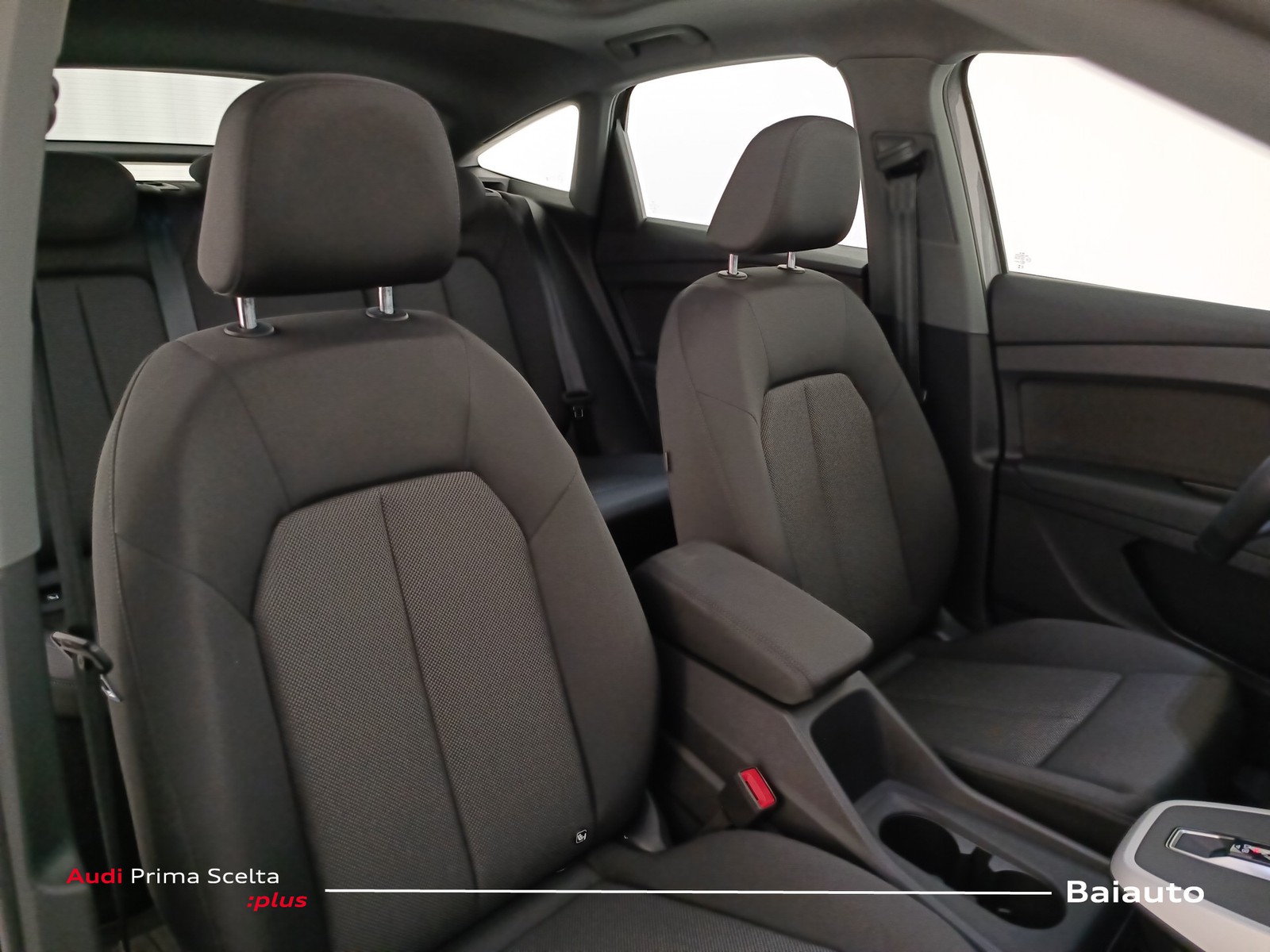21 - Audi Q4 e-tron sportback e-tron 45 business quattro