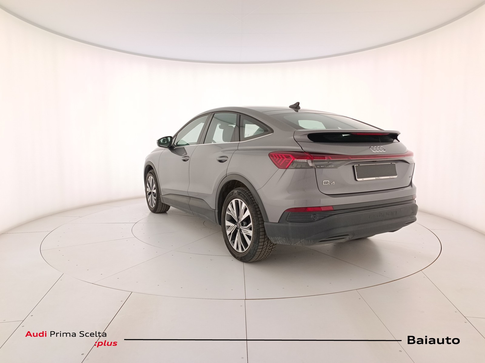 4 - Audi Q4 e-tron sportback e-tron 45 business quattro